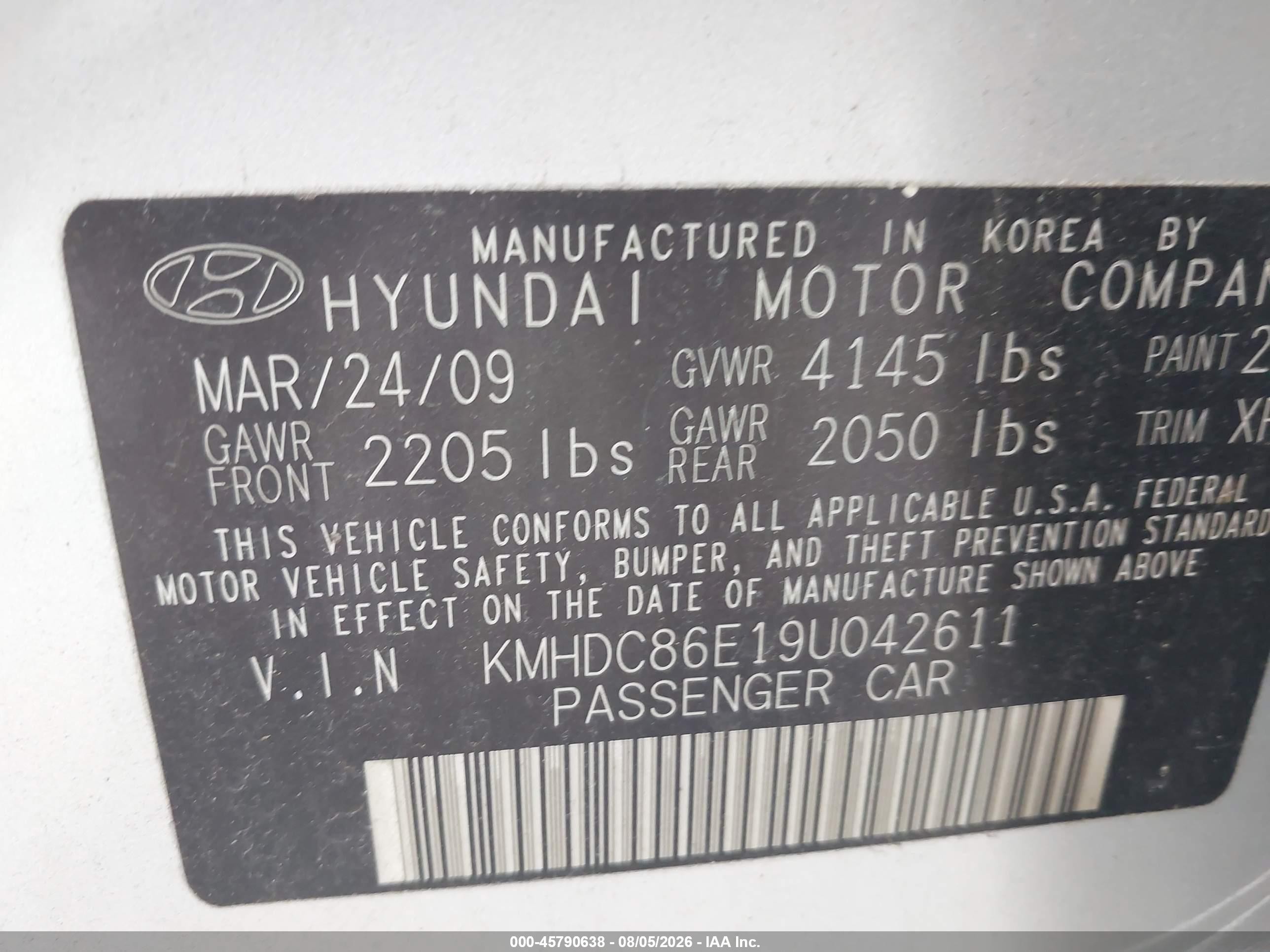 2009 Hyundai Elantra Touring Silver vin: KMHDC86E19U042611