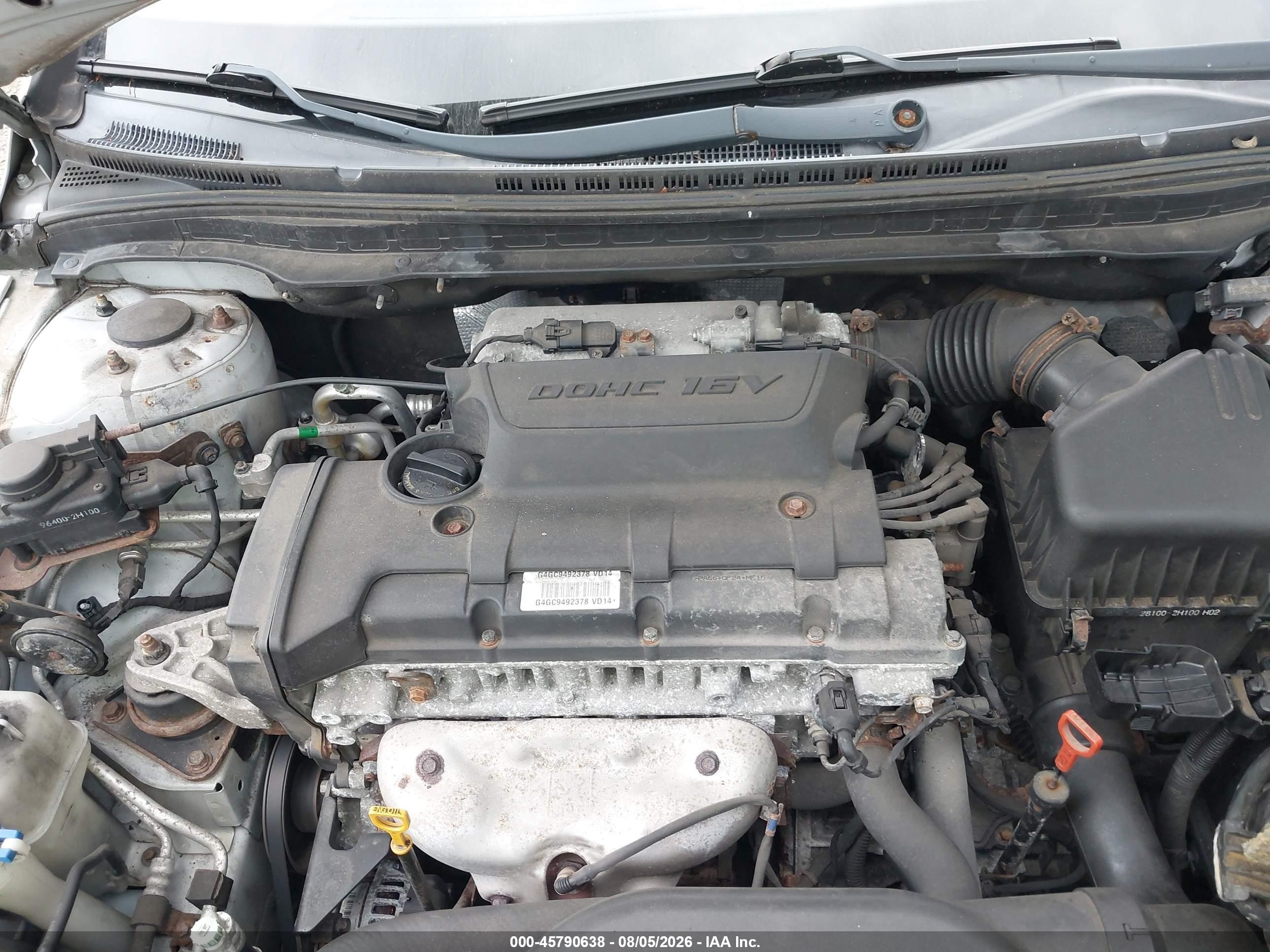 2009 Hyundai Elantra Touring Silver vin: KMHDC86E19U042611