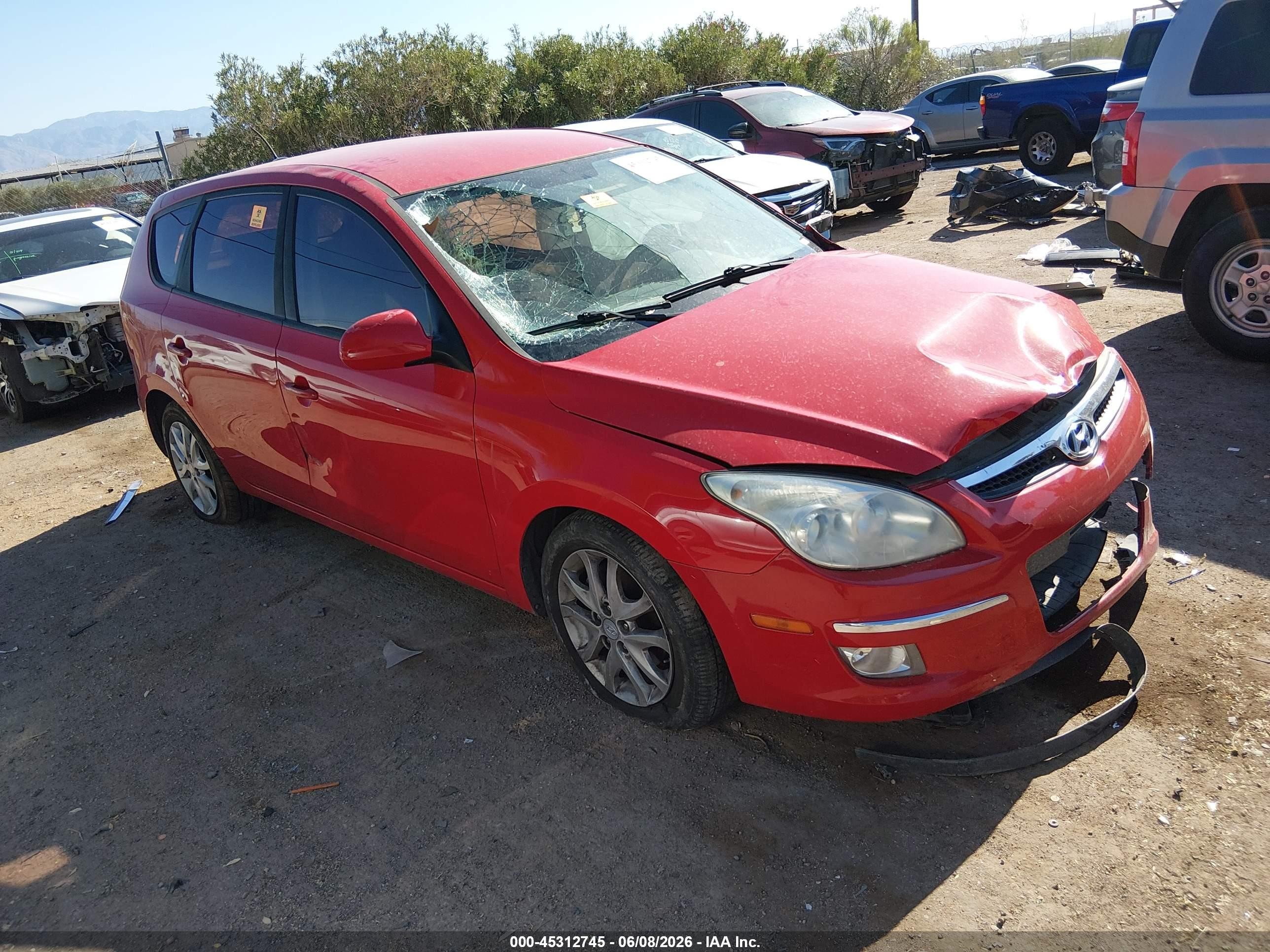 2009 Hyundai Elantra Touring   Красный vin: KMHDC86E29U033352
