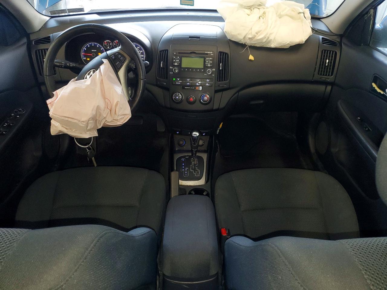 2009 Hyundai Elantra Touring Blue vin: KMHDC86E39U034512