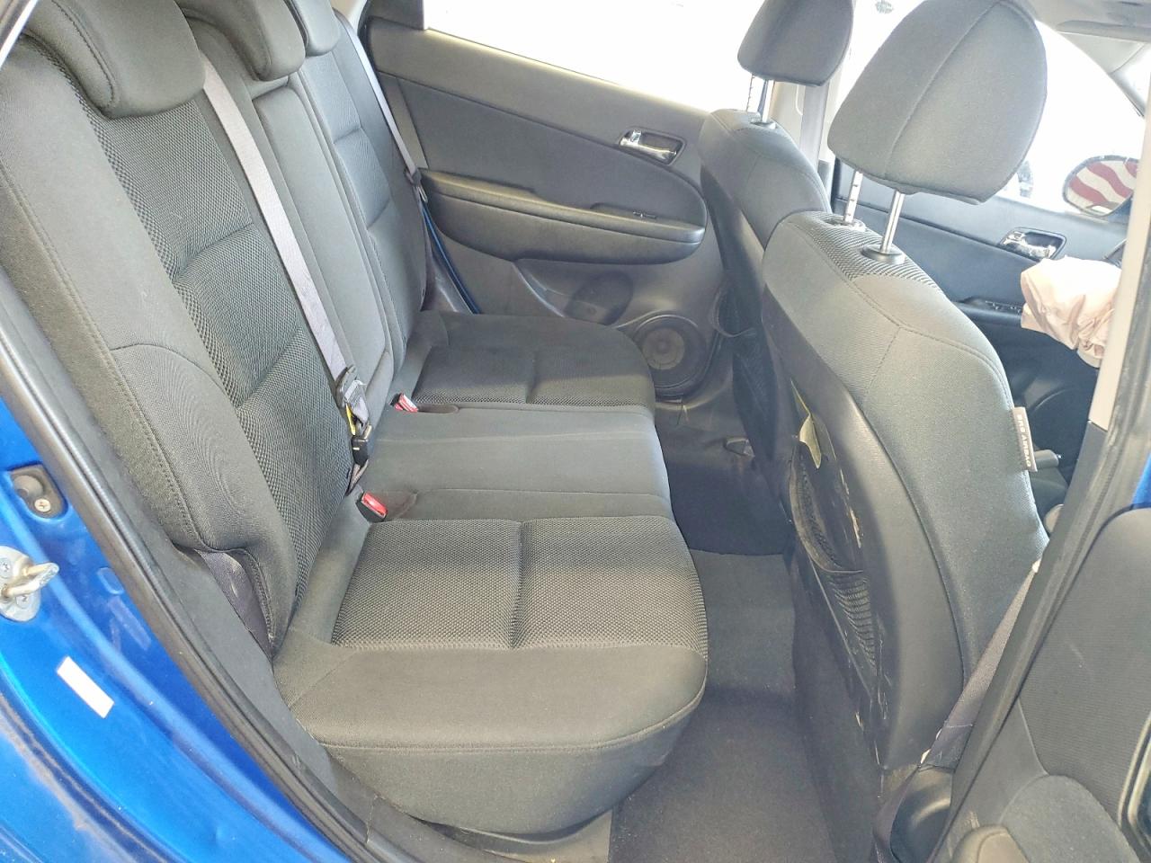 2009 Hyundai Elantra Touring Blue vin: KMHDC86E39U034512