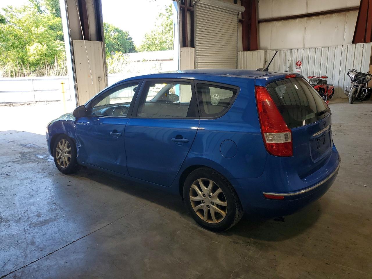 2009 Hyundai Elantra Blue vin: KMHDC86E49U038522
