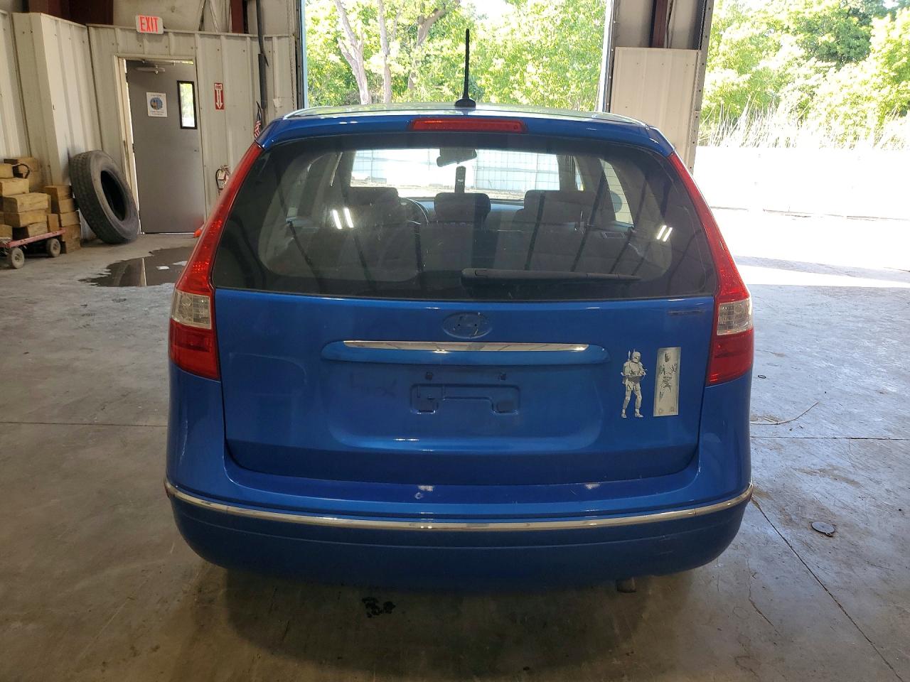 2009 Hyundai Elantra Blue vin: KMHDC86E49U038522