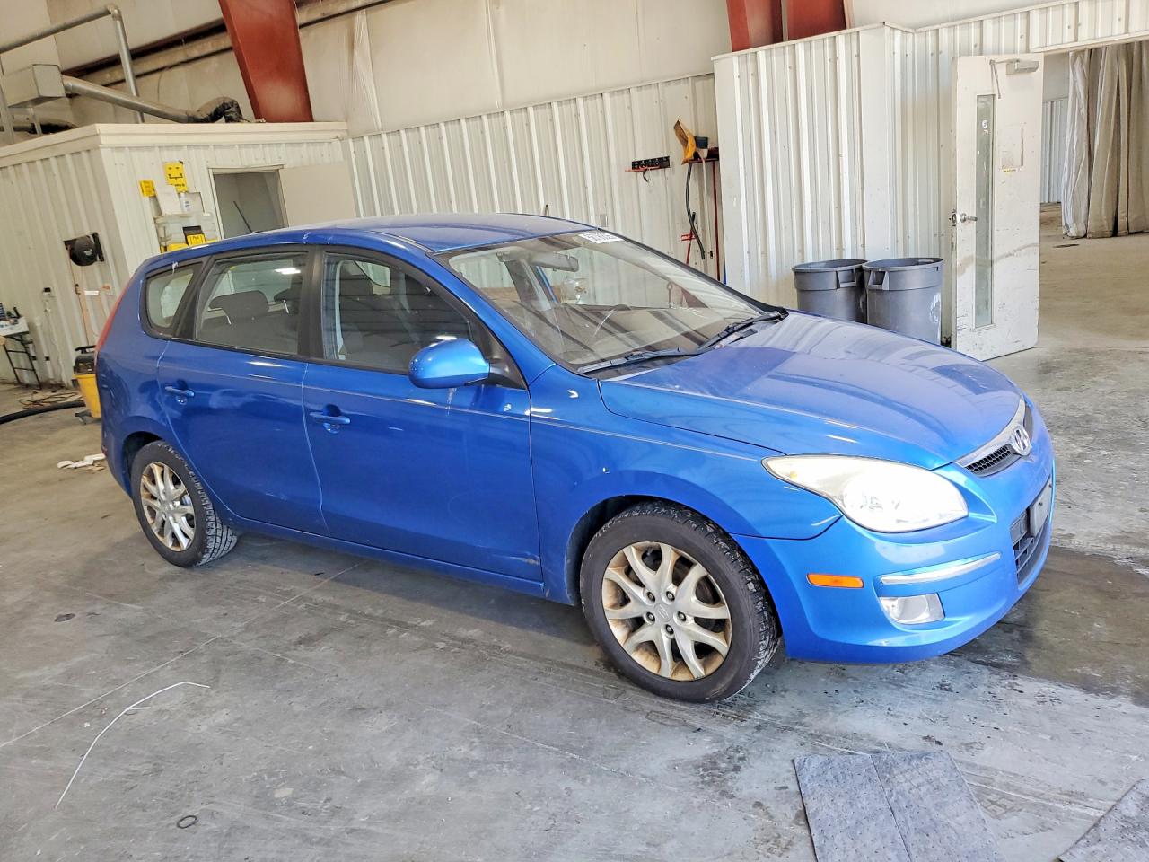 2009 Hyundai Elantra Blue vin: KMHDC86E49U038522