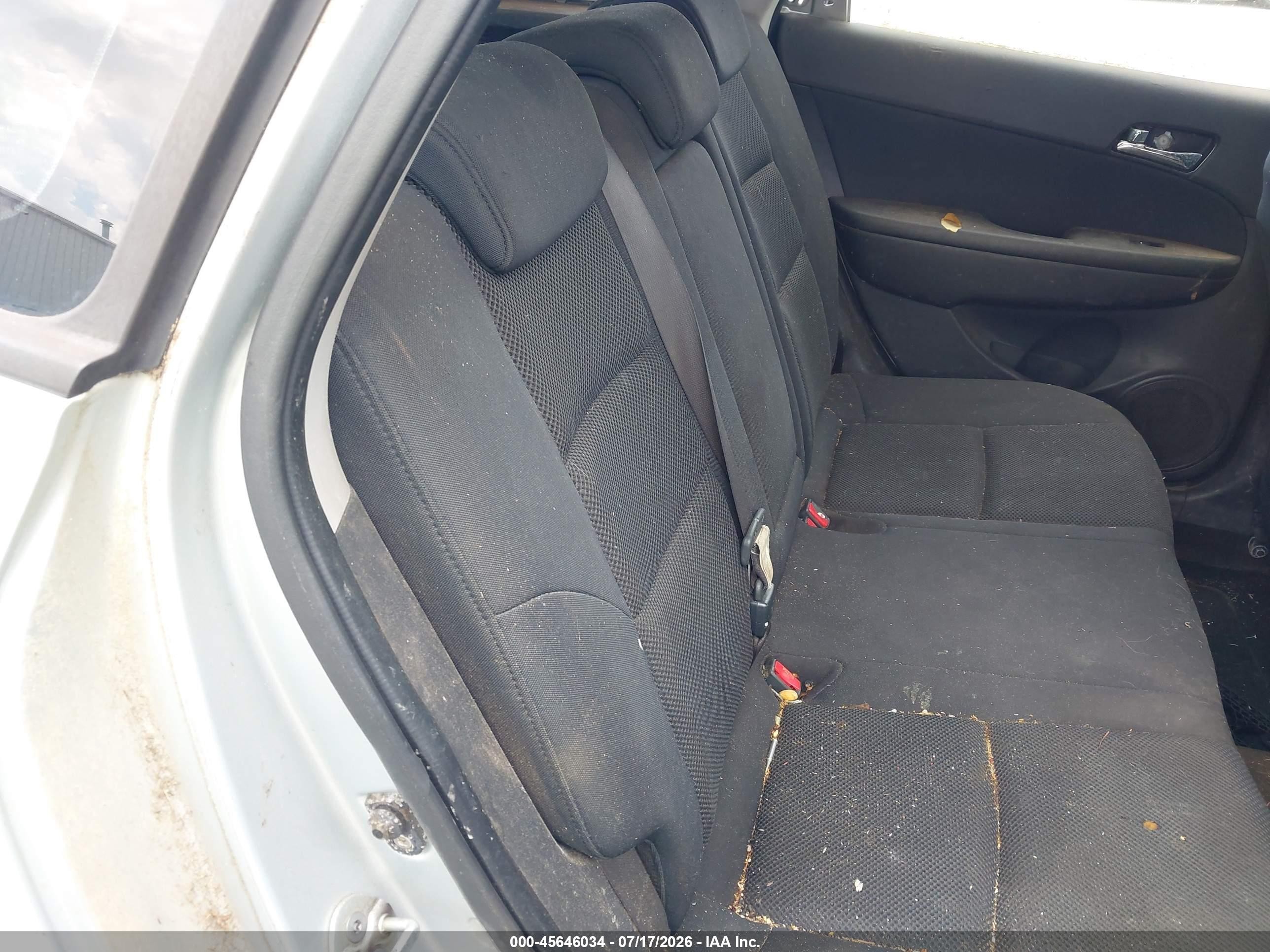 2009 Hyundai Elantra Touring   Серебряный vin: KMHDC86E69U045679