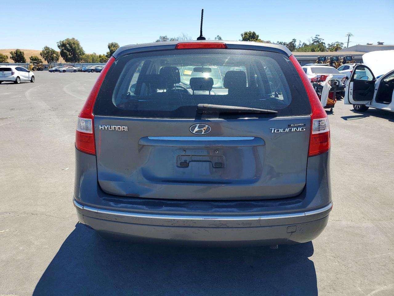 2009 Hyundai Elantra Touring Серый vin: KMHDC86E79U026591