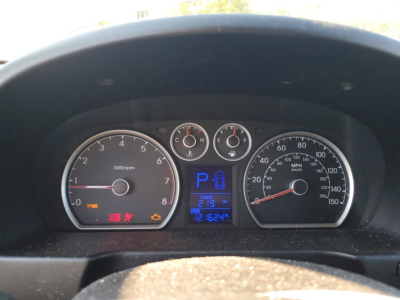 2009 Hyundai Elantra Touring Silver vin: KMHDC86E99U037771