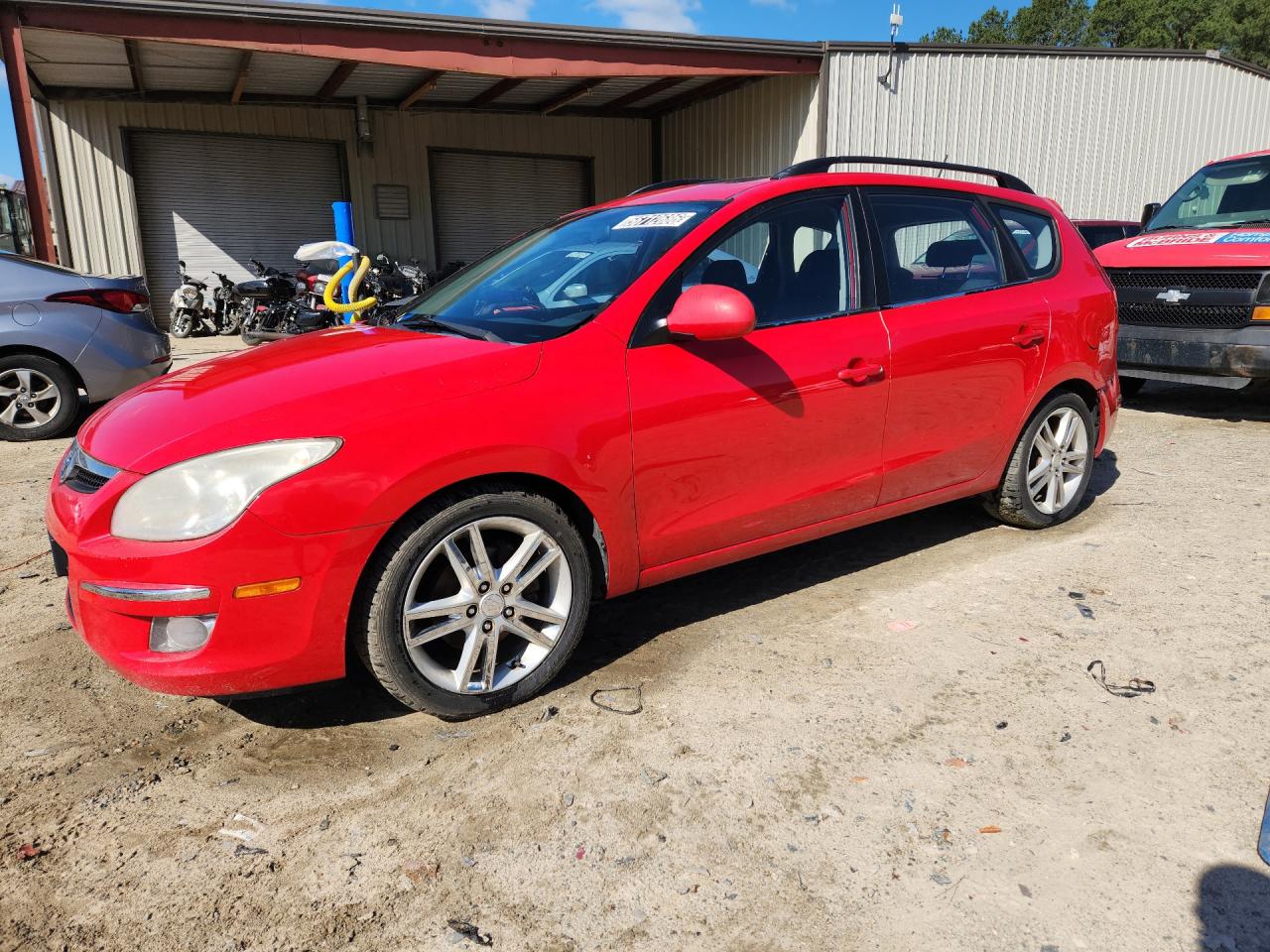2010 Hyundai Elantra Touring Se Red vin: KMHDC8AE0AU058438 Damage: Left Front Fender, Dent(S) W/ Paint Dmg, 5 To 6 Inches