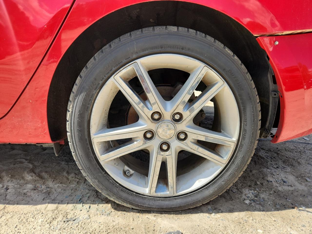 2010 Hyundai Elantra Touring Se Red vin: KMHDC8AE0AU058438 Damage: Left Rear Wheel, Curb Rash, > 12 Inches