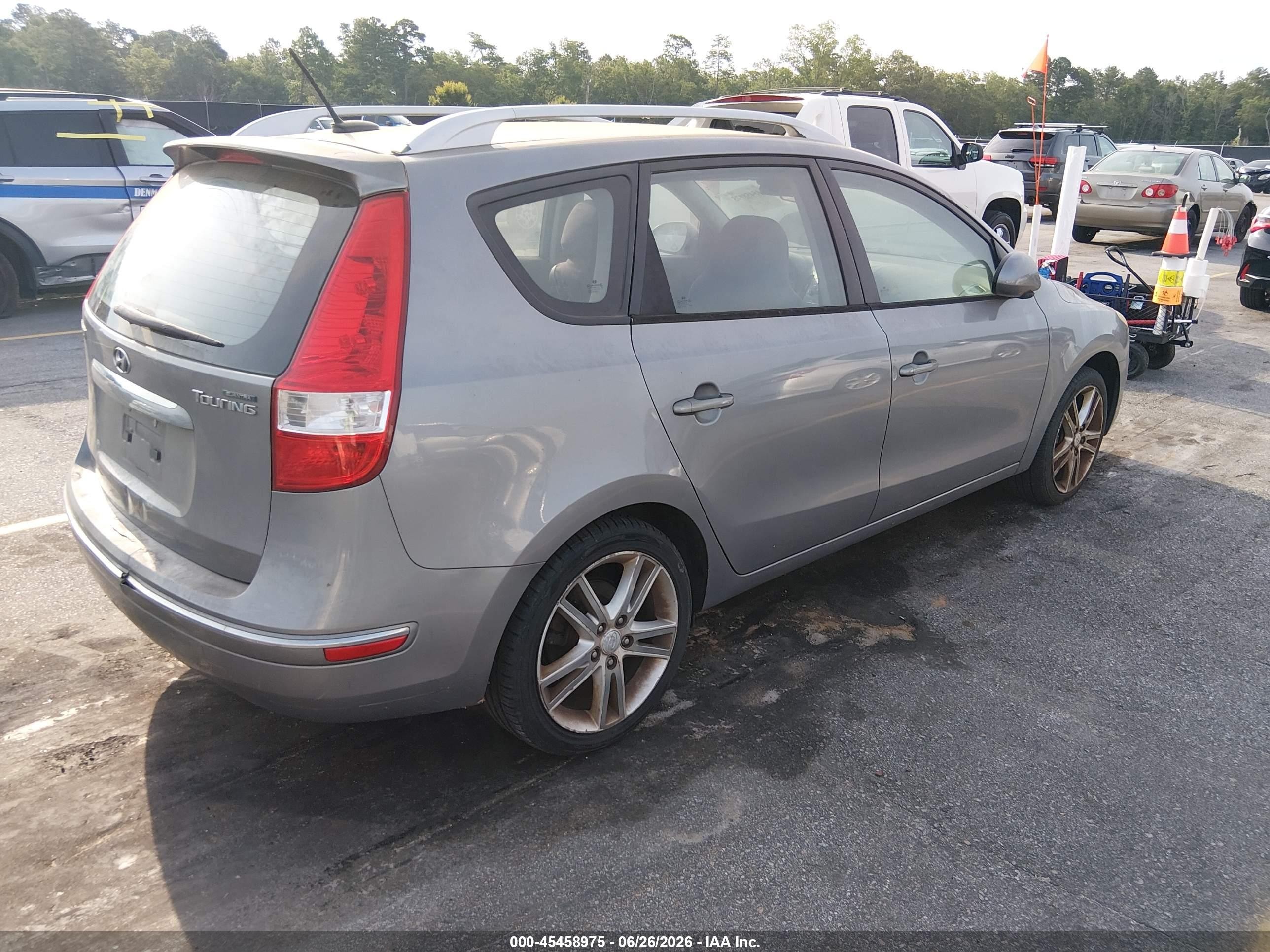 2011 Hyundai Elantra Touring Se Gray vin: KMHDC8AE0BU103847