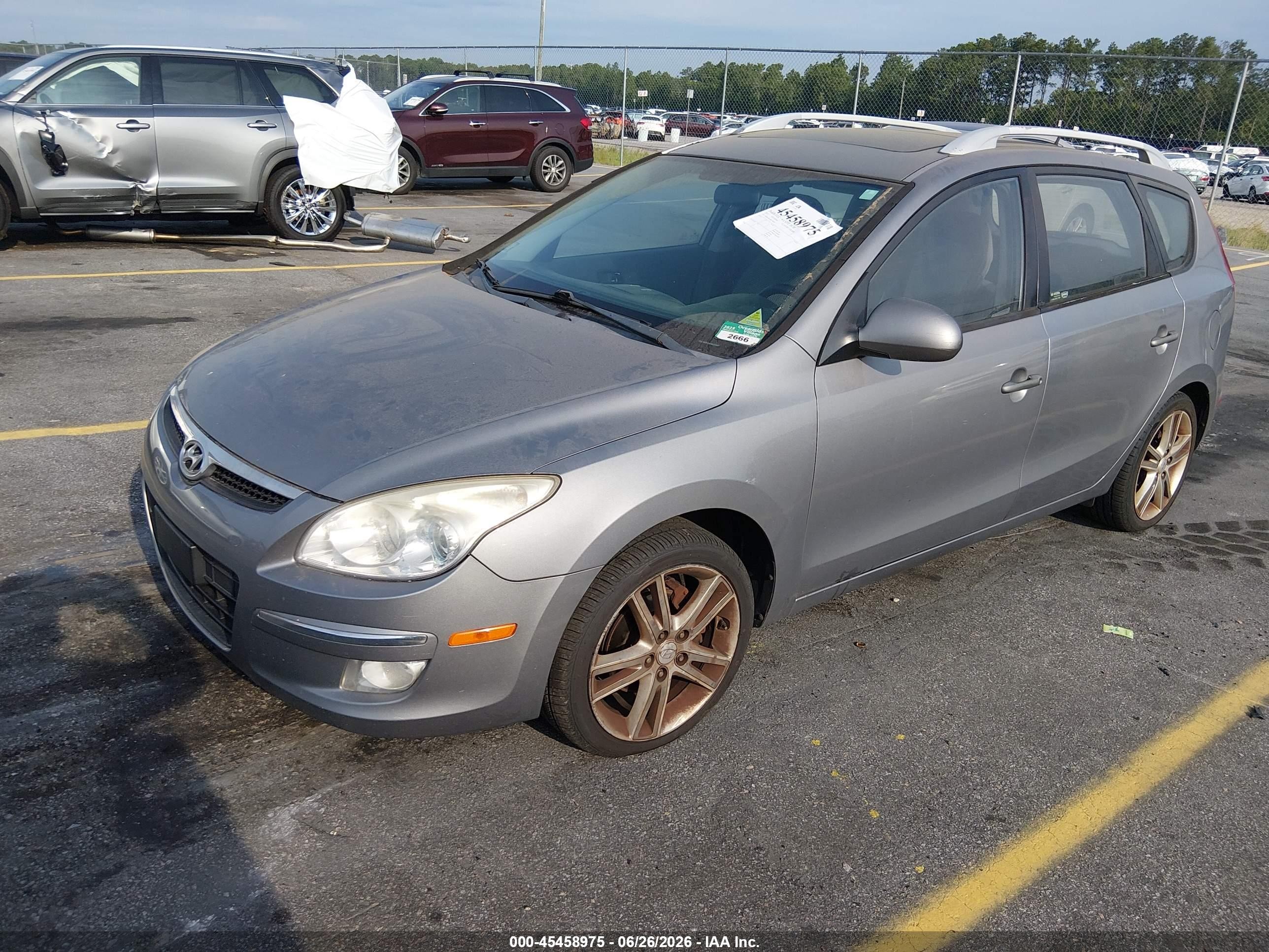 2011 Hyundai Elantra Touring Se Gray vin: KMHDC8AE0BU103847