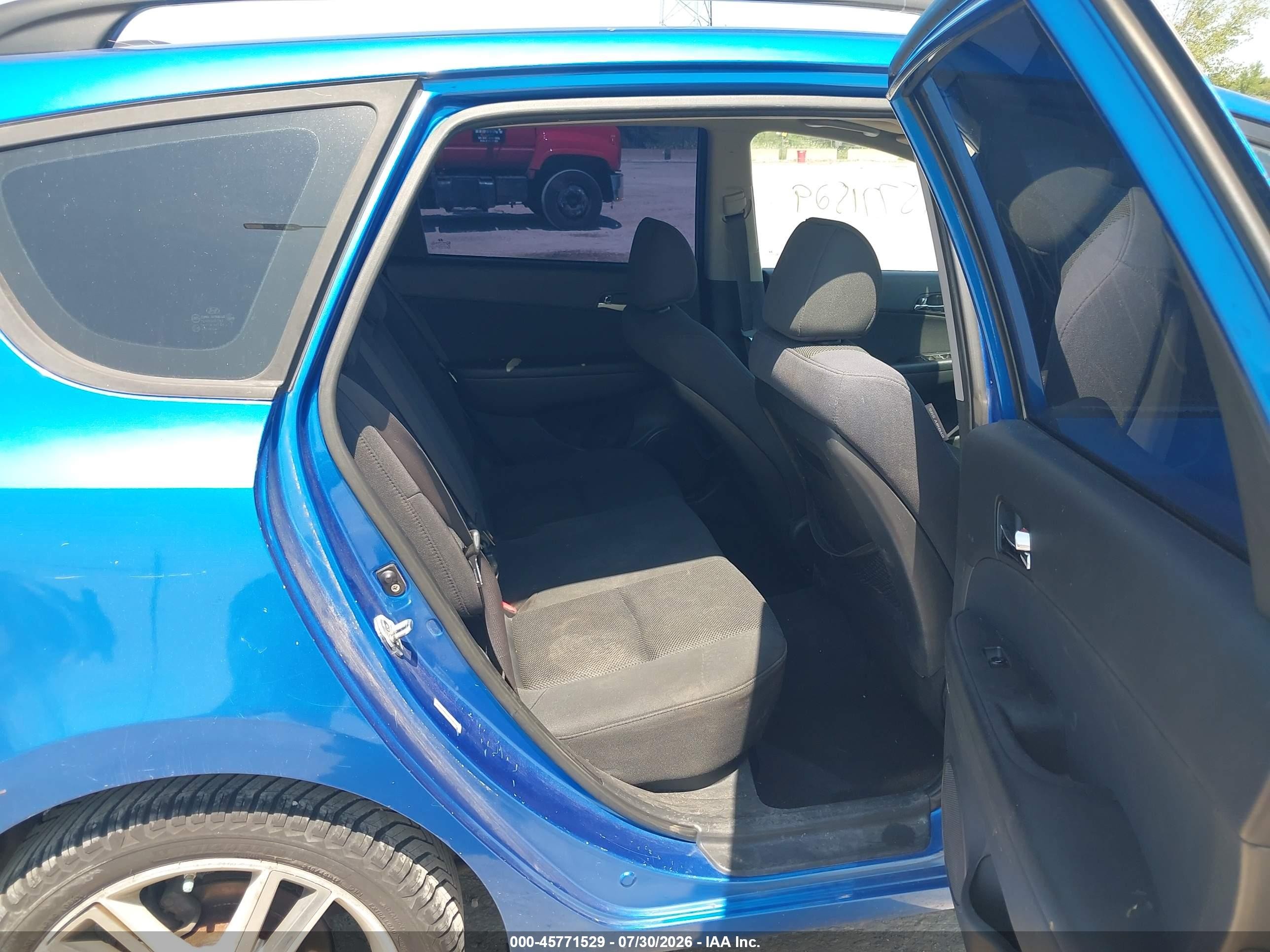 2010 Hyundai Elantra Touring Se Синий vin: KMHDC8AE1AU064572