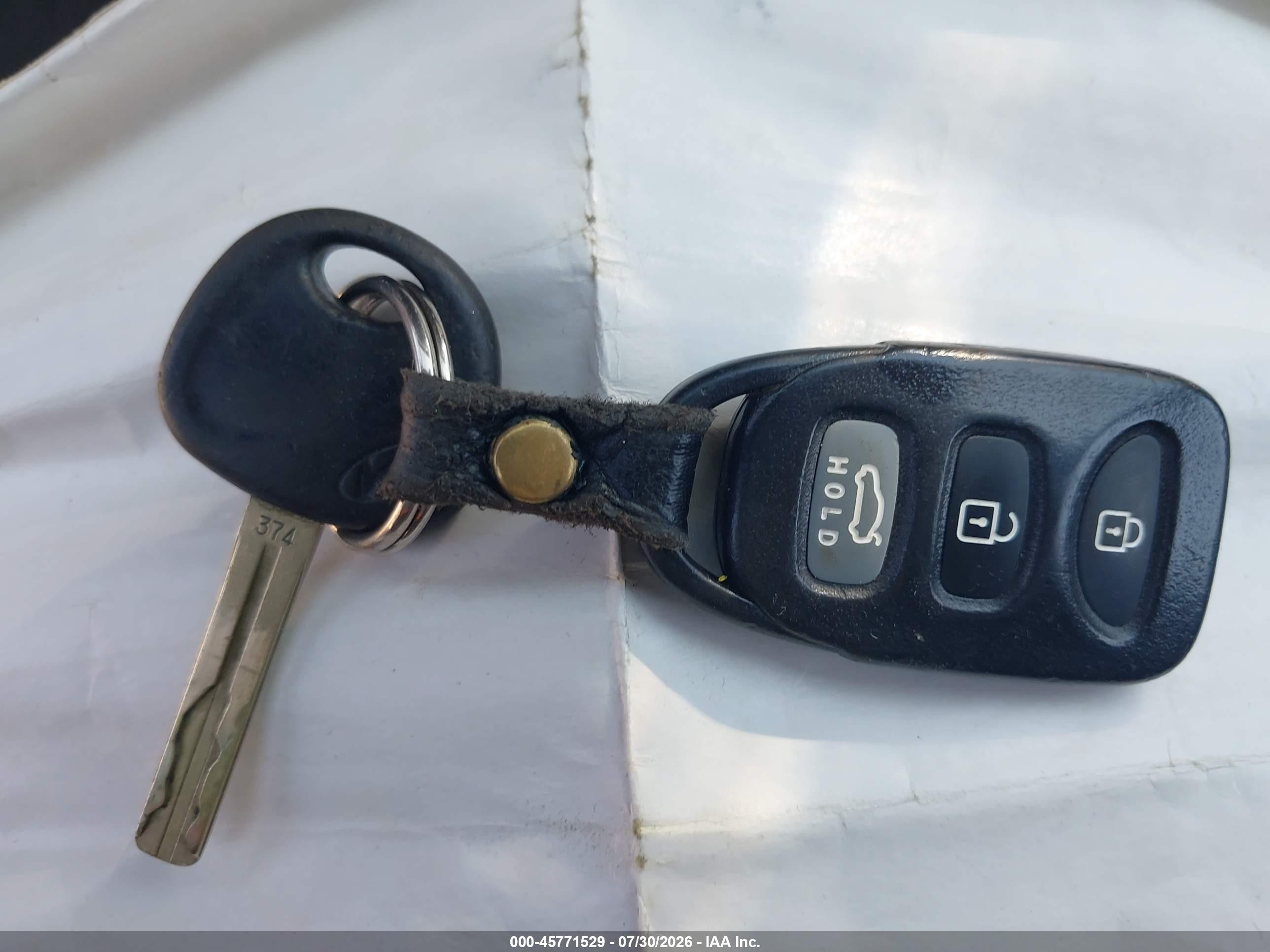2010 Hyundai Elantra Touring Se Синий vin: KMHDC8AE1AU064572