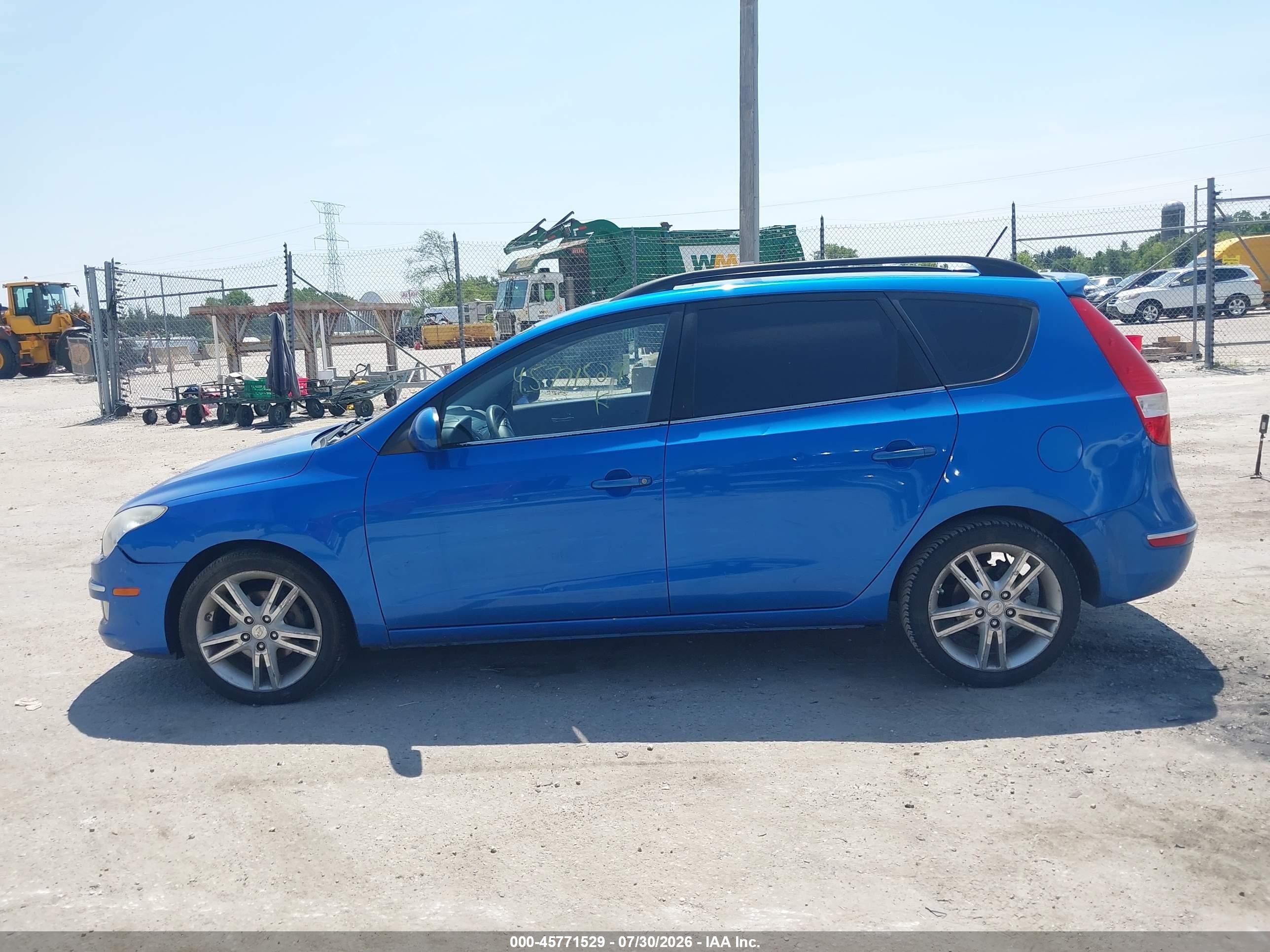 2010 Hyundai Elantra Touring Se Синий vin: KMHDC8AE1AU064572