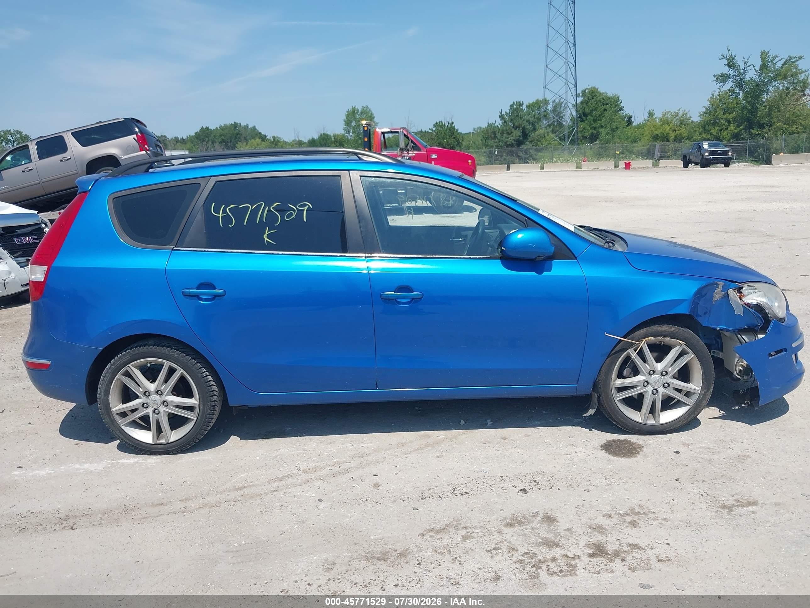 2010 Hyundai Elantra Touring Se Синий vin: KMHDC8AE1AU064572