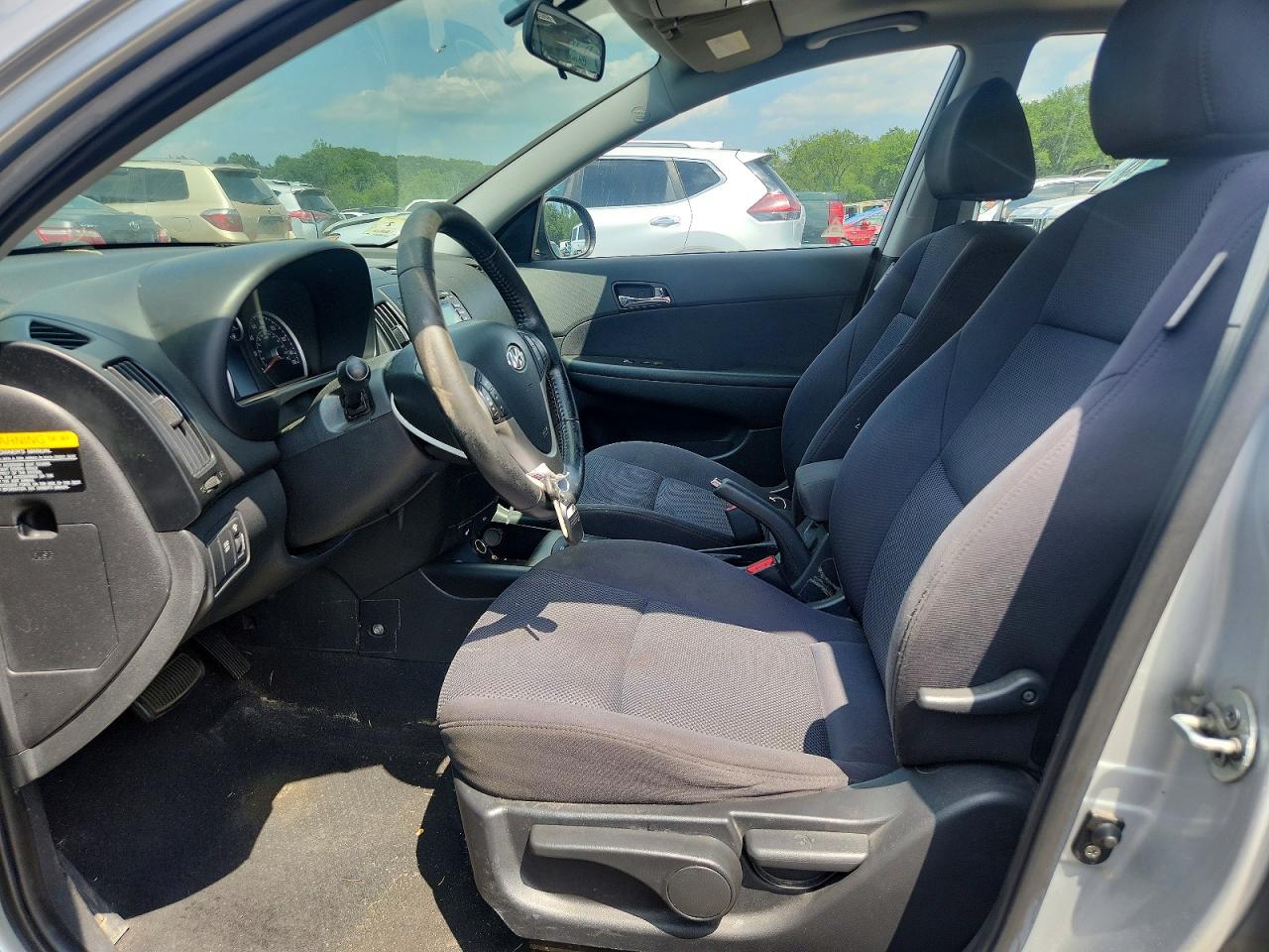 2010 Hyundai Elantra Touring Se Silver vin: KMHDC8AE1AU077497