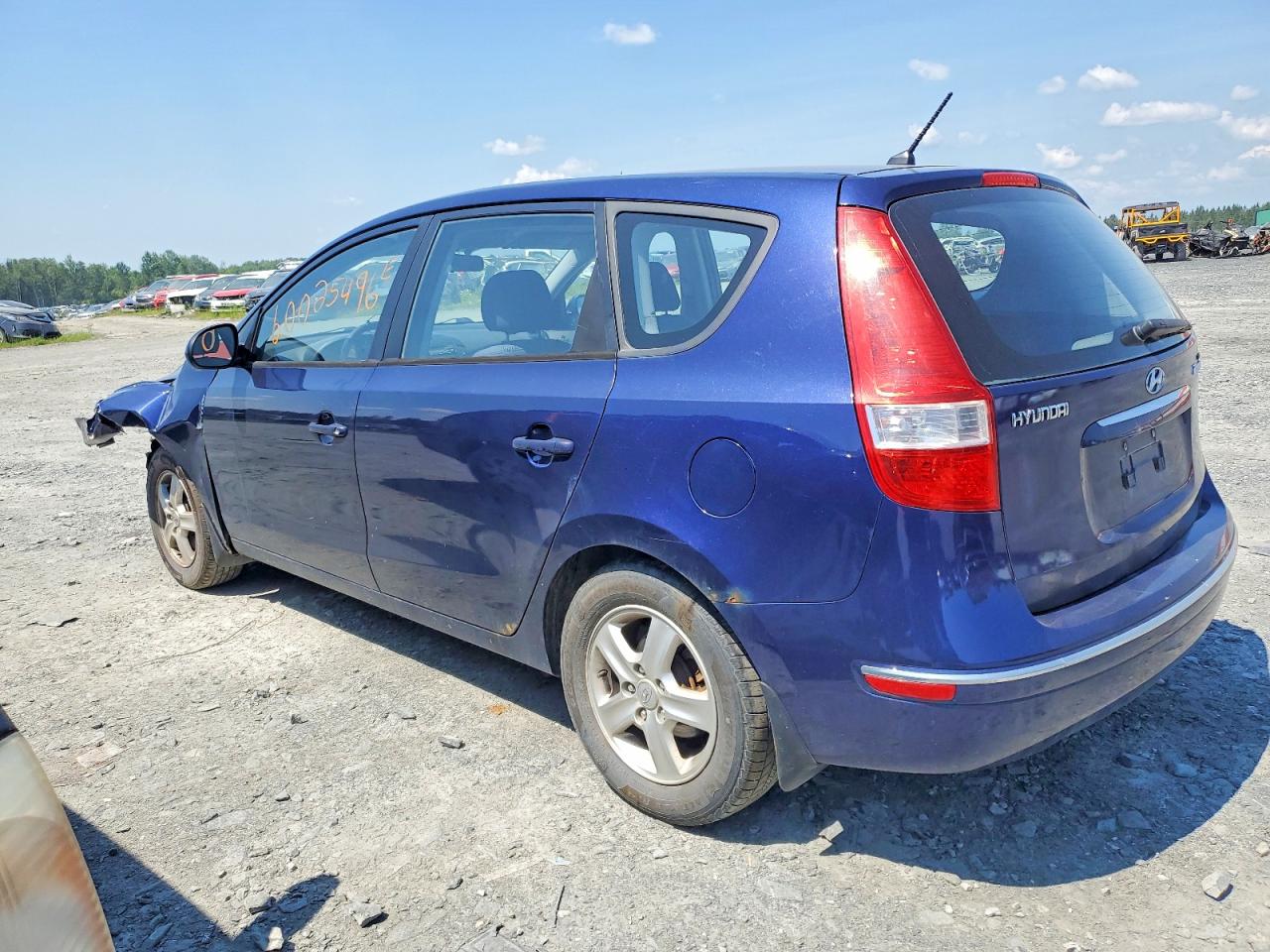 2011 Hyundai Elantra Touring Gls Blue vin: KMHDC8AE1BU086413