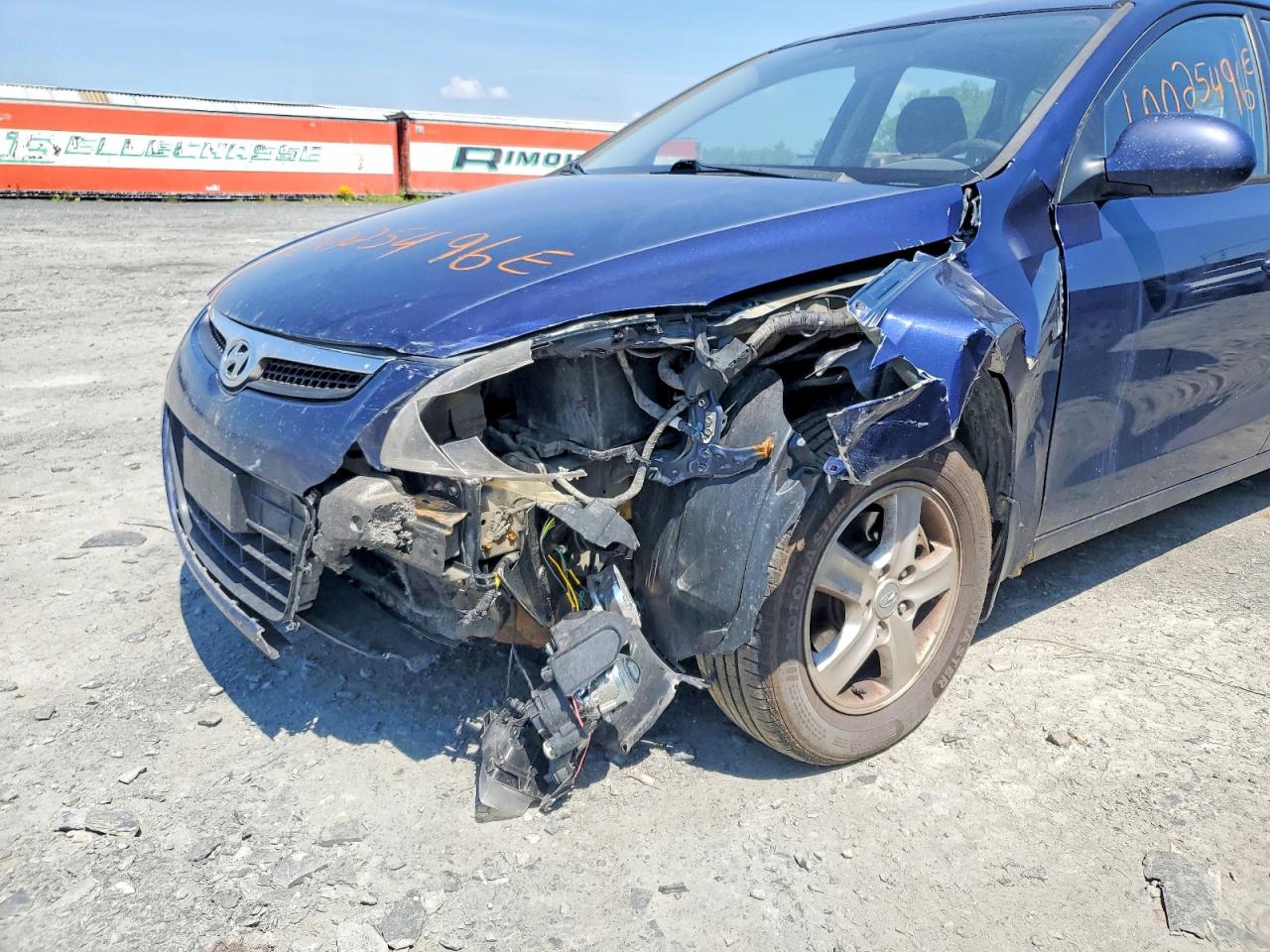 2011 Hyundai Elantra Touring Gls Blue vin: KMHDC8AE1BU086413