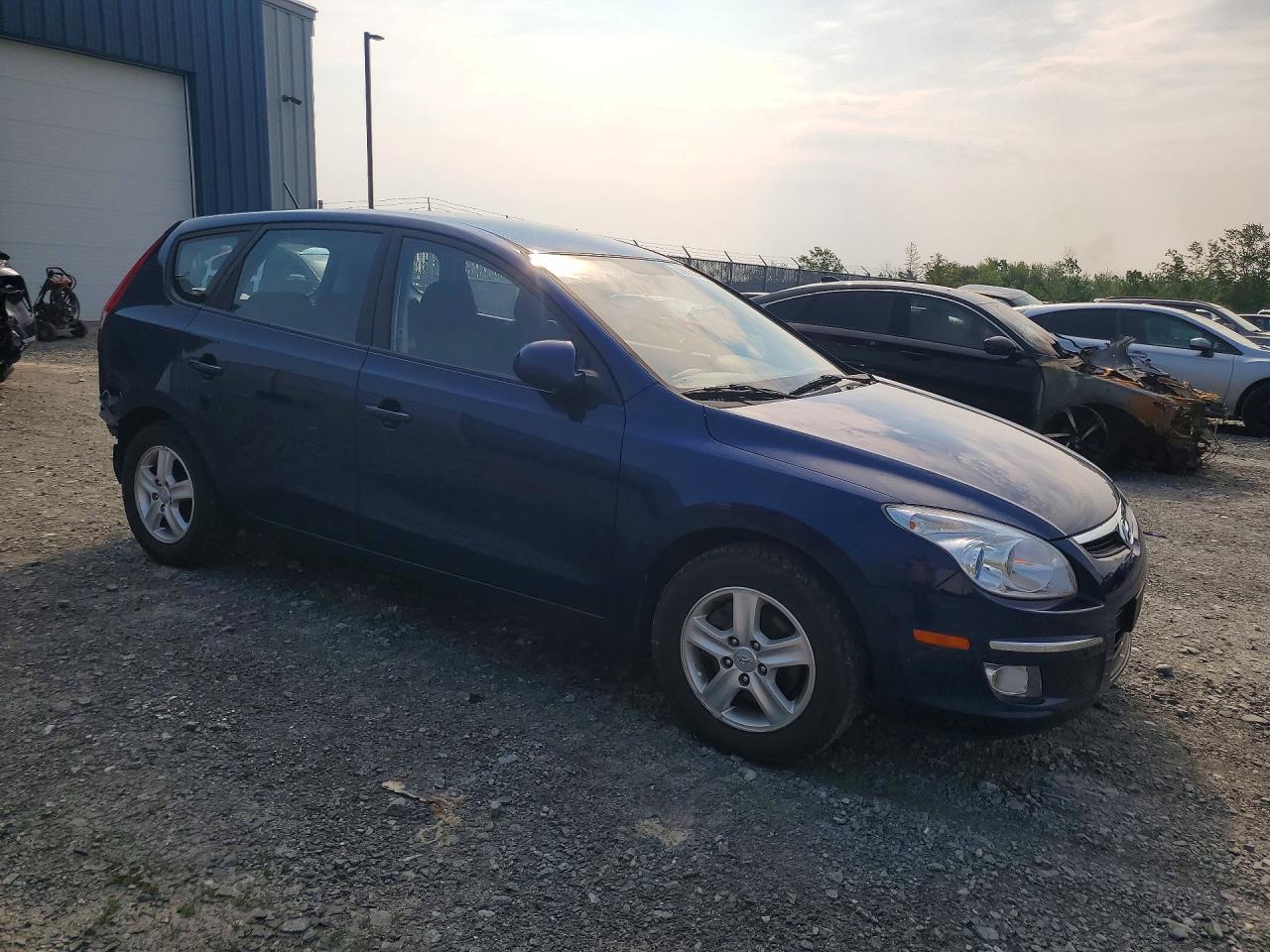 2011 Hyundai Elantra Touring Gls Blue vin: KMHDC8AE1BU104425