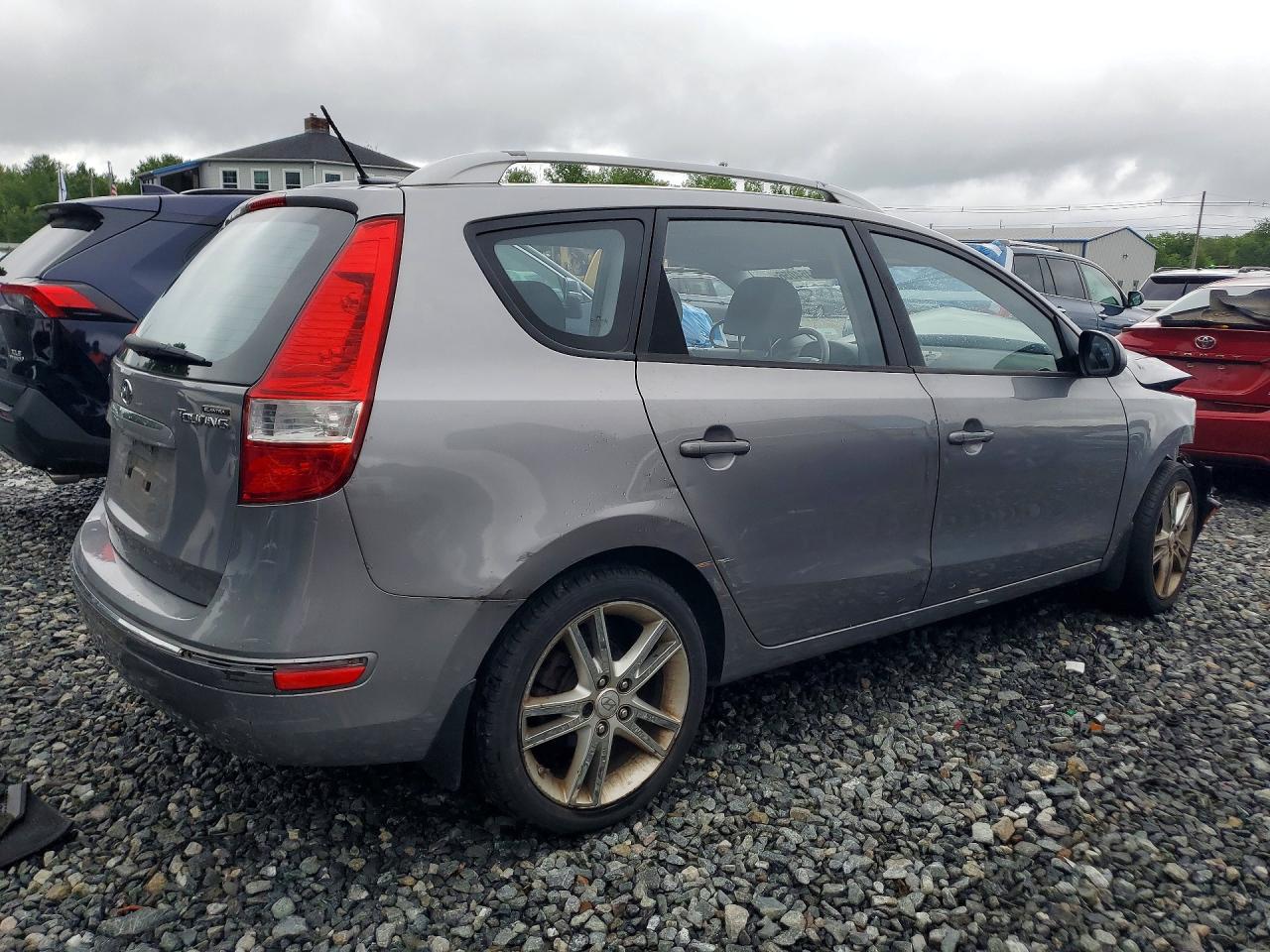 2011 Hyundai Elantra Touring Se Gray vin: KMHDC8AE1BU124562