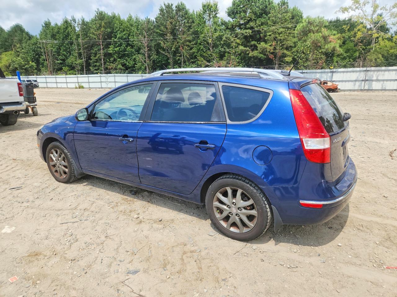 2012 Hyundai Elantra Touring Gls Blue vin: KMHDC8AE1CU136518