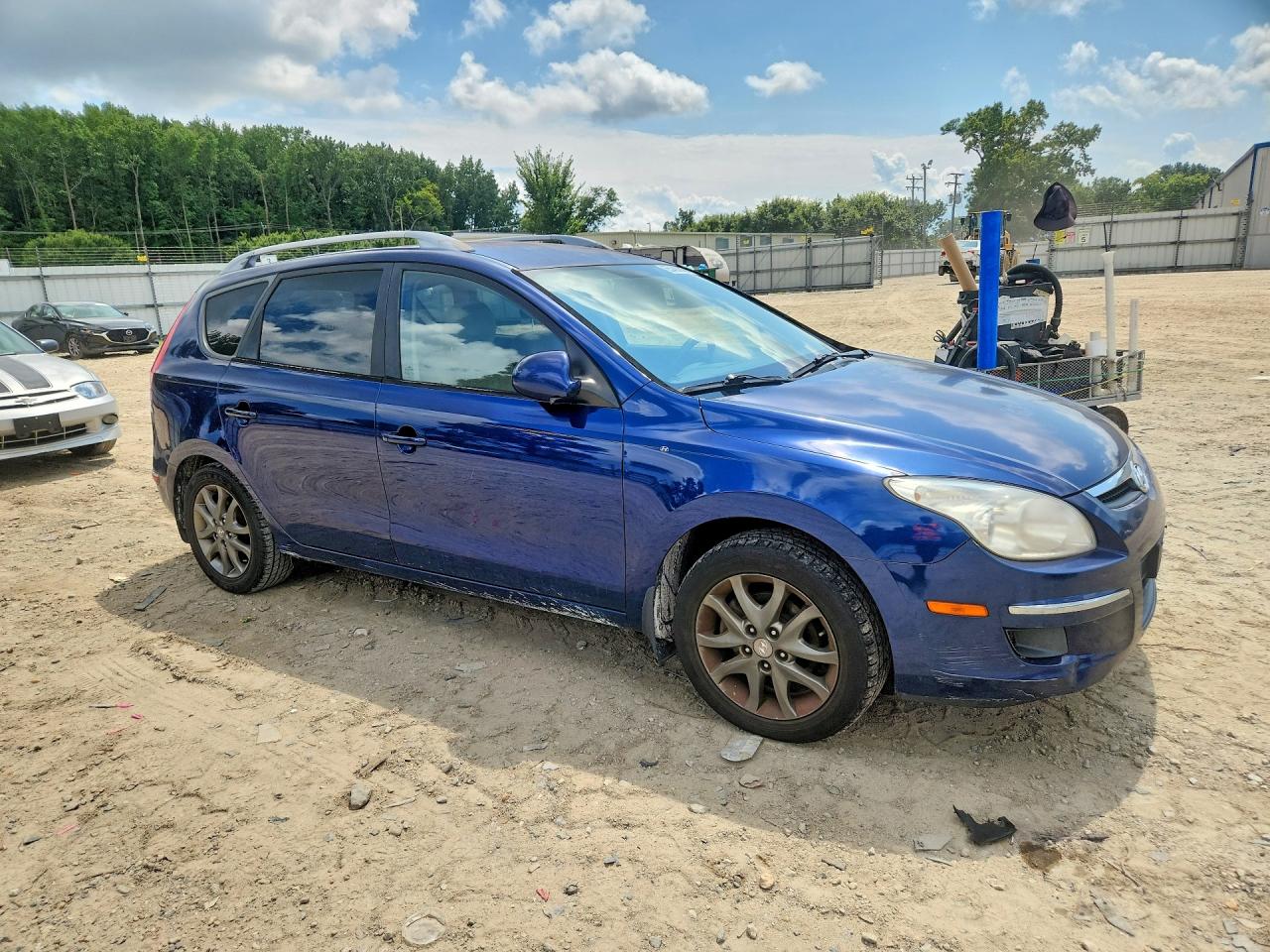 2012 Hyundai Elantra Touring Gls Blue vin: KMHDC8AE1CU136518