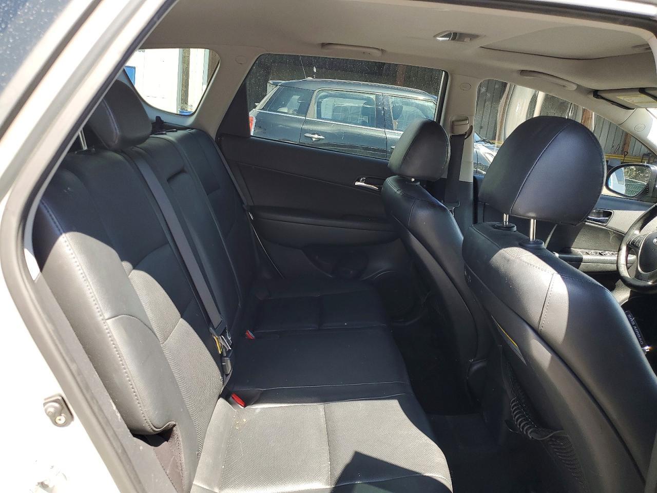 2012 Hyundai Elantra Touring Se Silver vin: KMHDC8AE1CU138222