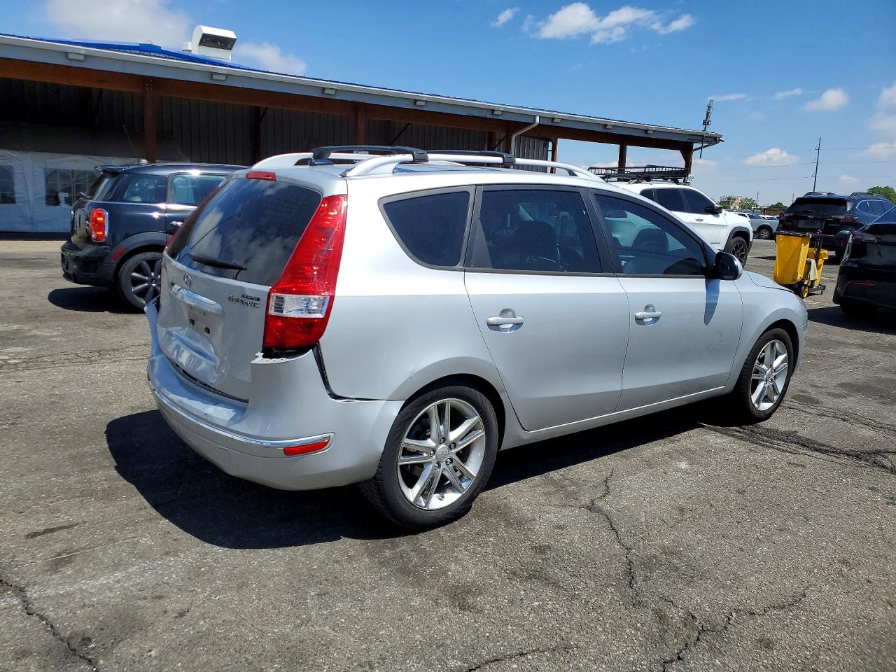 2012 Hyundai Elantra Touring Se Silver vin: KMHDC8AE1CU138222