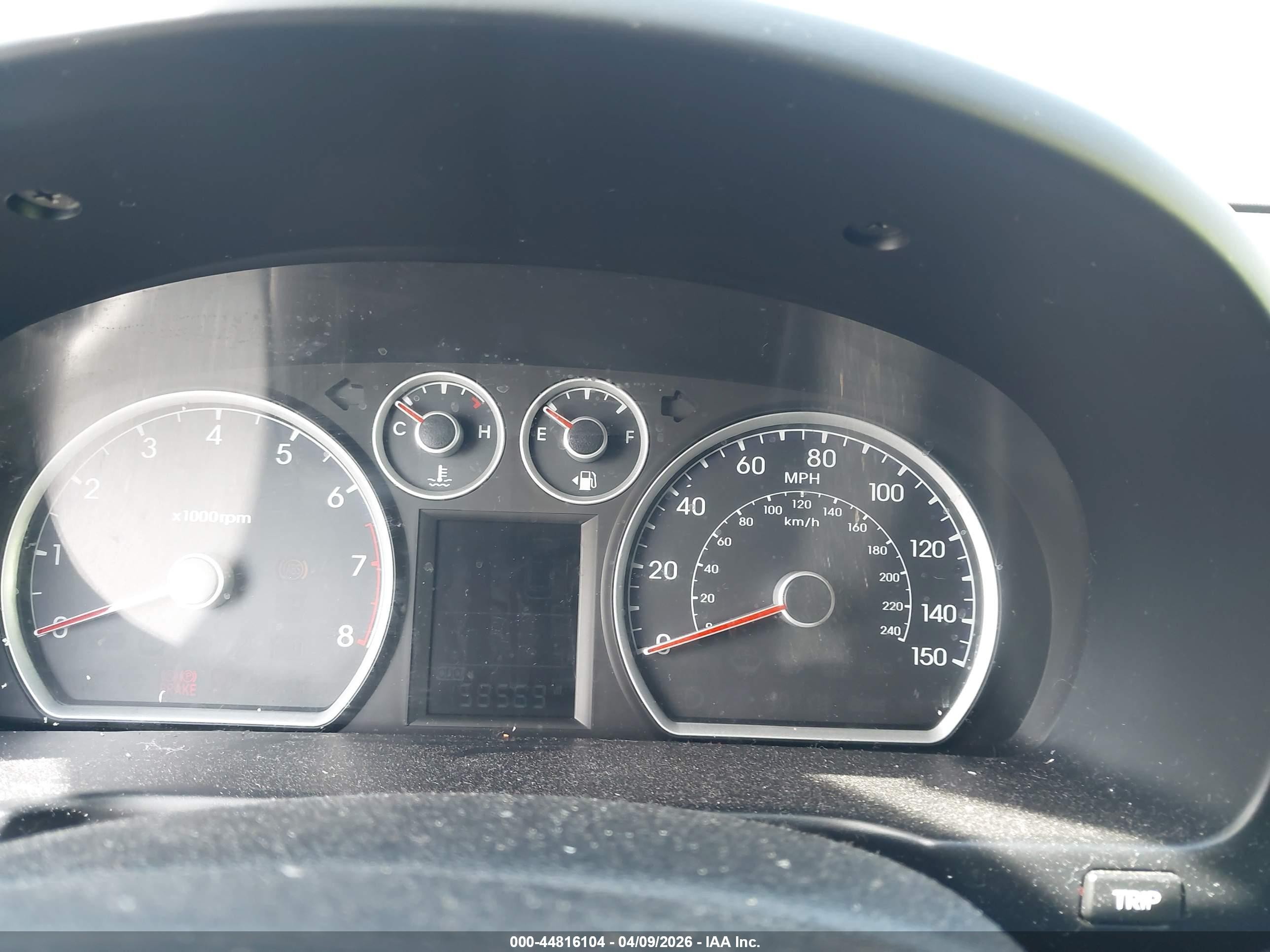 2010 Hyundai Elantra Touring Gls Серебряный vin: KMHDC8AE2AU076293