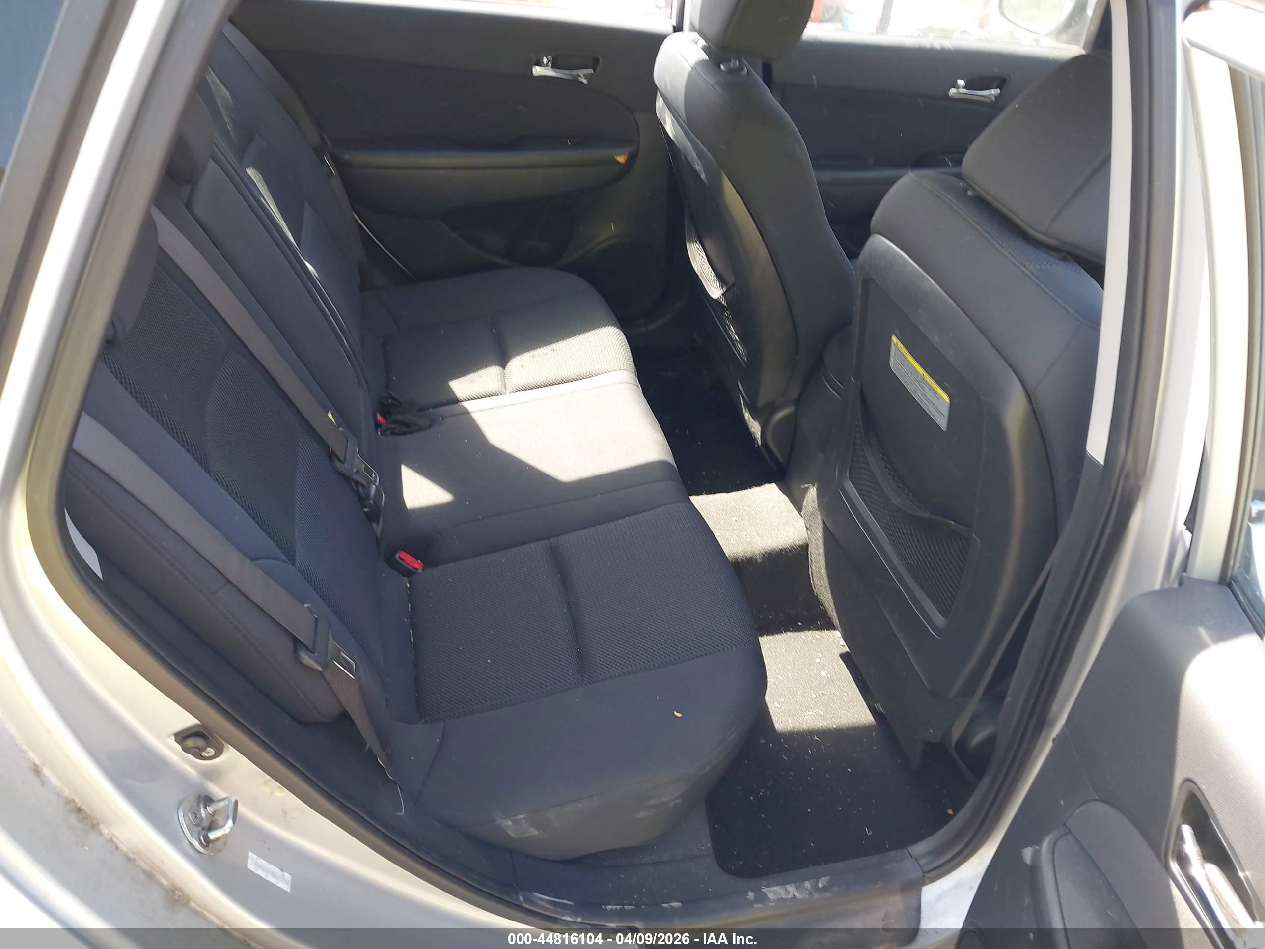 2010 Hyundai Elantra Touring Gls Серебряный vin: KMHDC8AE2AU076293