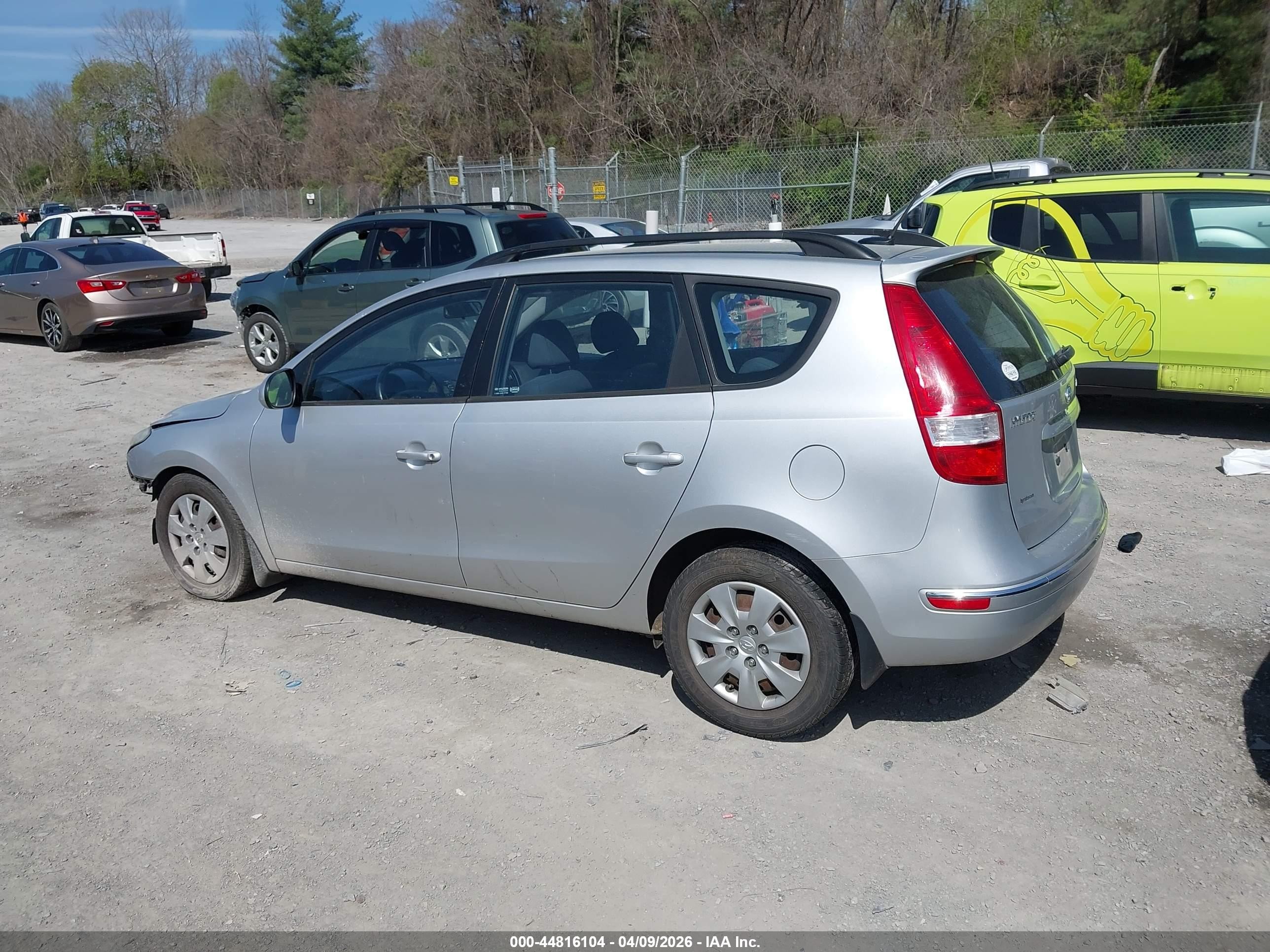 2010 Hyundai Elantra Touring Gls Серебряный vin: KMHDC8AE2AU076293