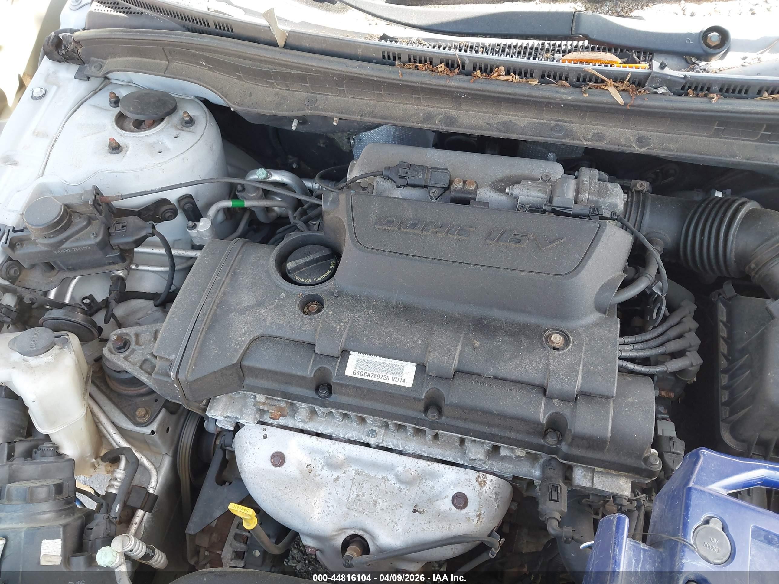 2010 Hyundai Elantra Touring Gls Серебряный vin: KMHDC8AE2AU076293