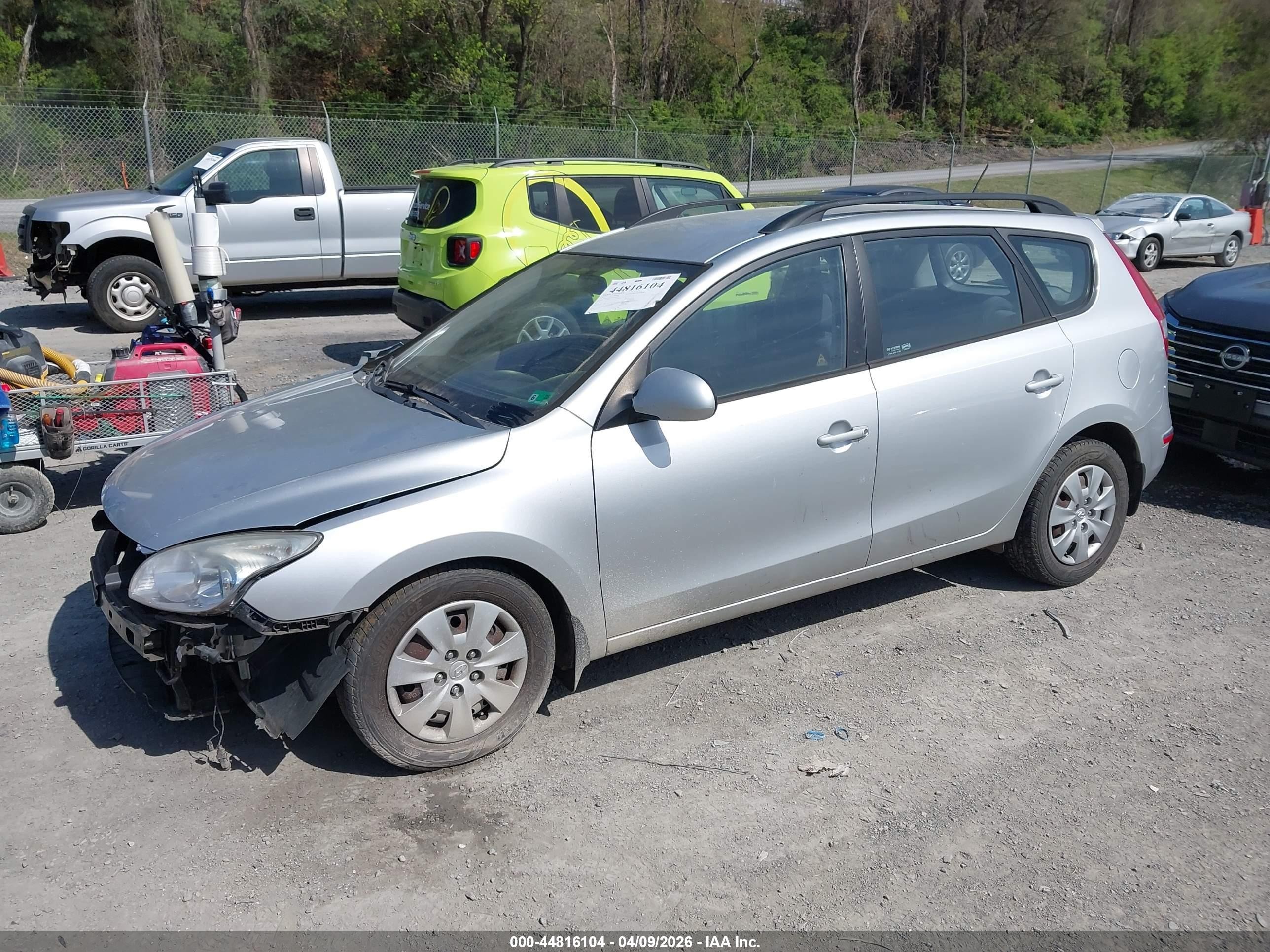 2010 Hyundai Elantra Touring Gls Серебряный vin: KMHDC8AE2AU076293