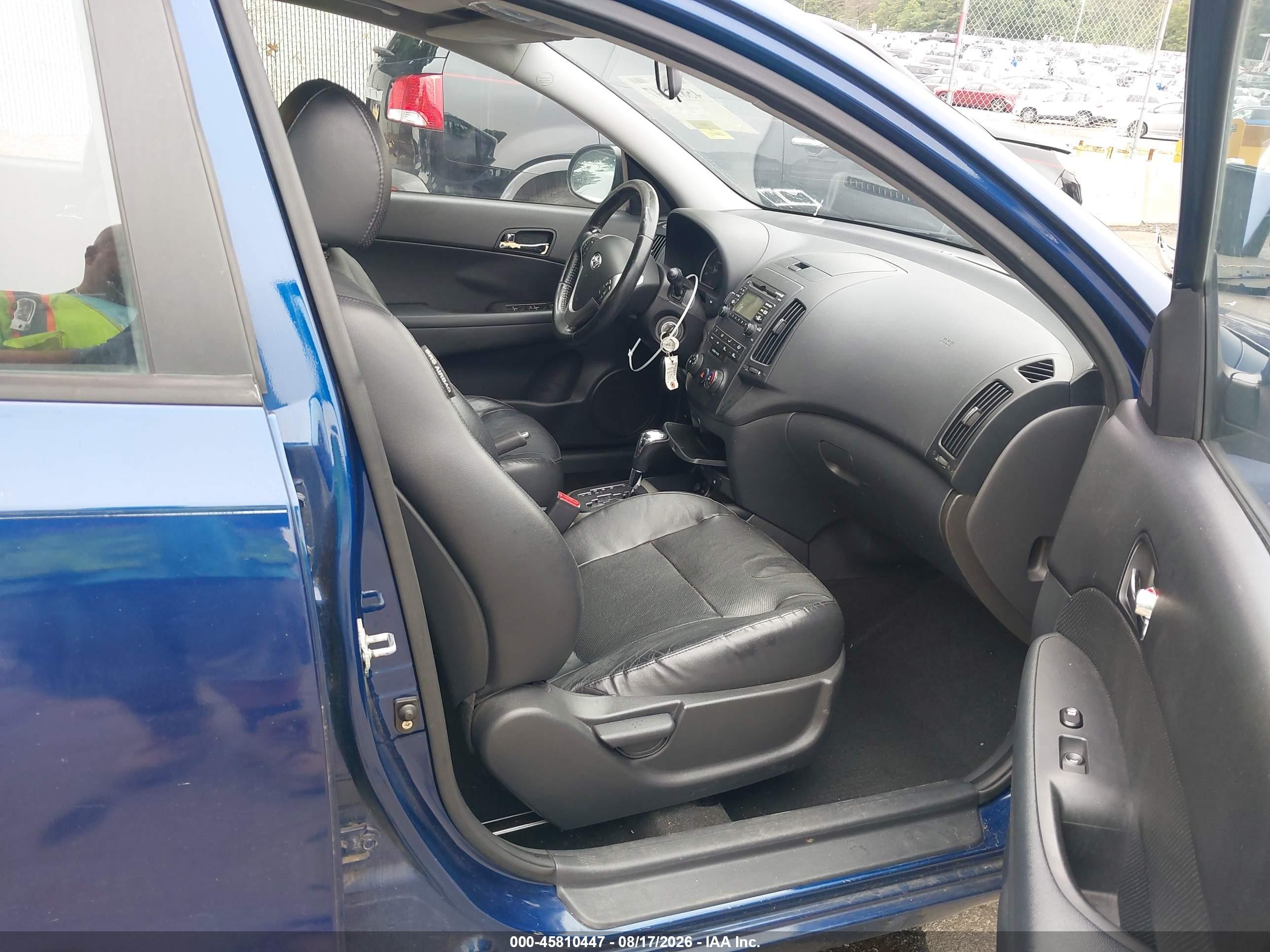 2012 Hyundai Elantra Touring Se Blue vin: KMHDC8AE2CU152209