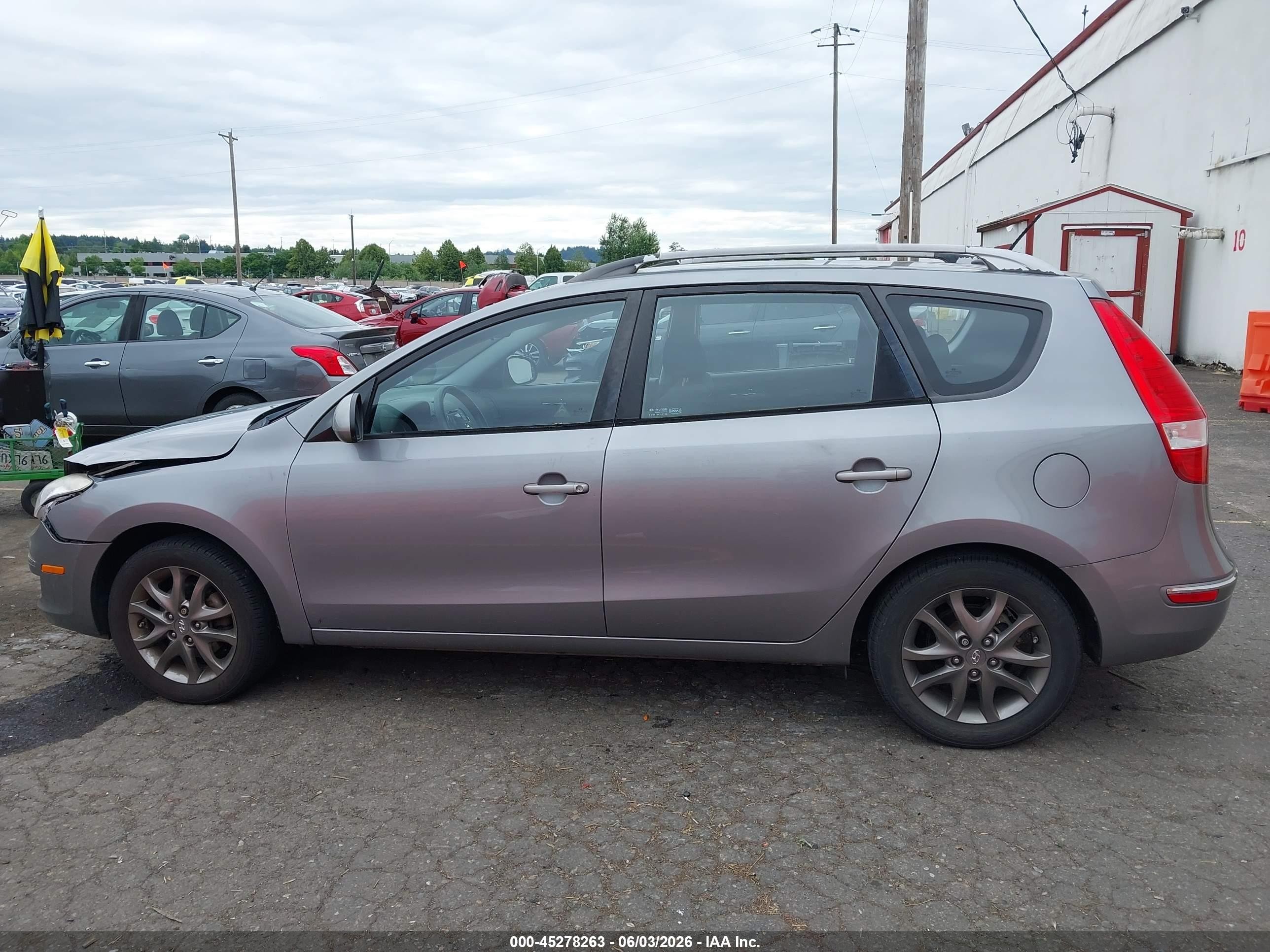 2012 Hyundai Elantra Touring Gls Silver vin: KMHDC8AE2CU155658