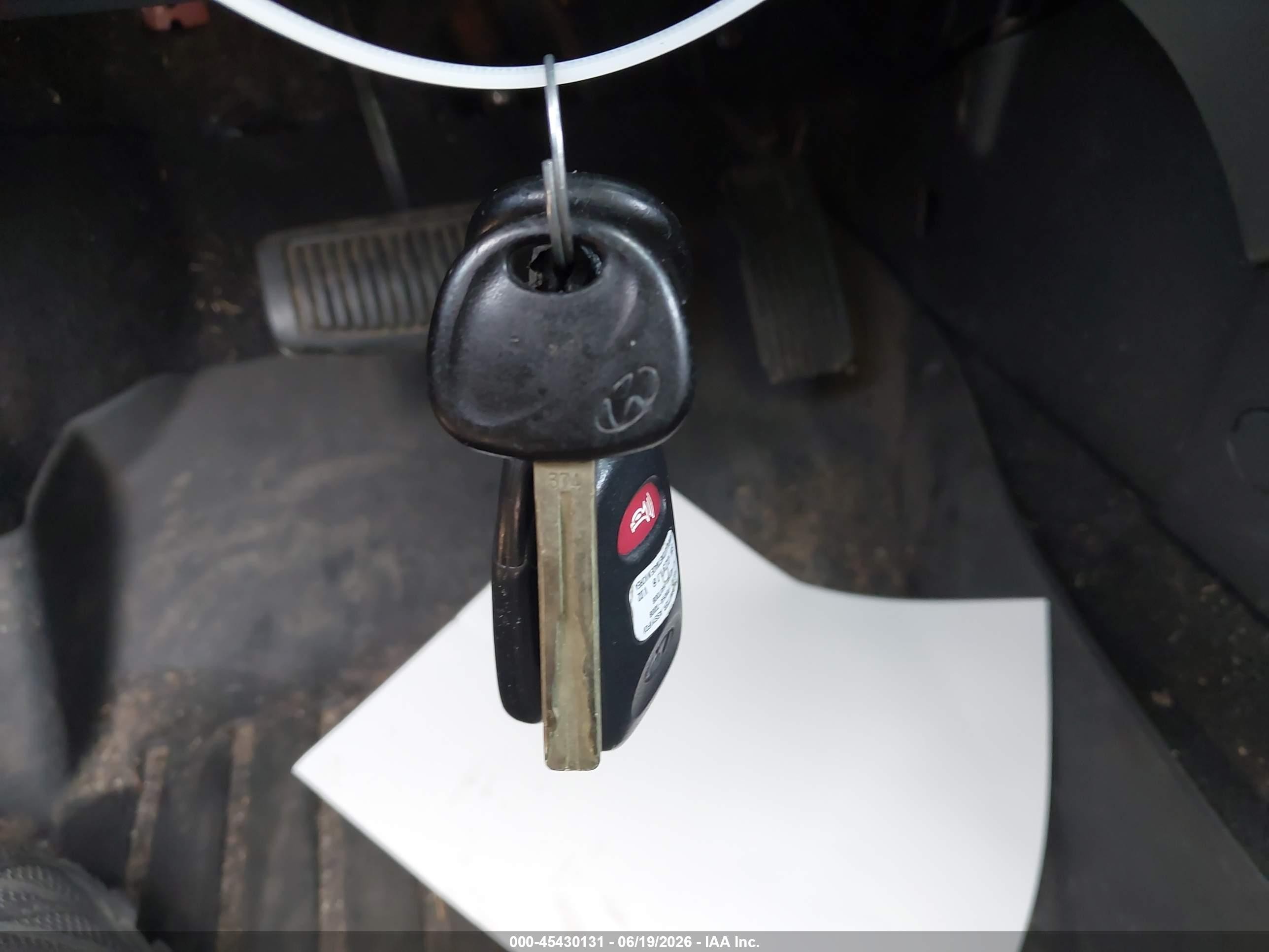 2010 Hyundai Elantra Touring Gls Красный vin: KMHDC8AE3AU058062
