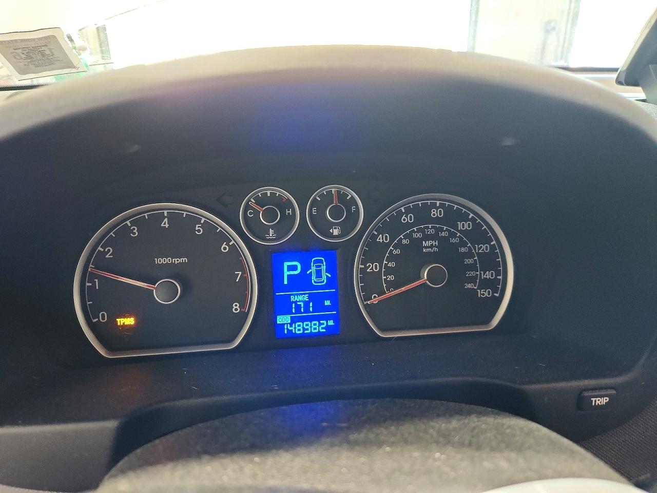 2010 Hyundai Elantra Touring Se Silver vin: KMHDC8AE3AU068851