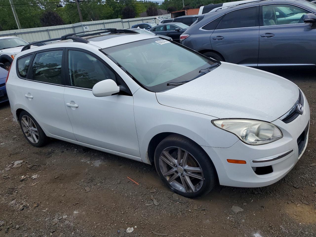 2010 Hyundai Elantra Touring Se White vin: KMHDC8AE3AU084306