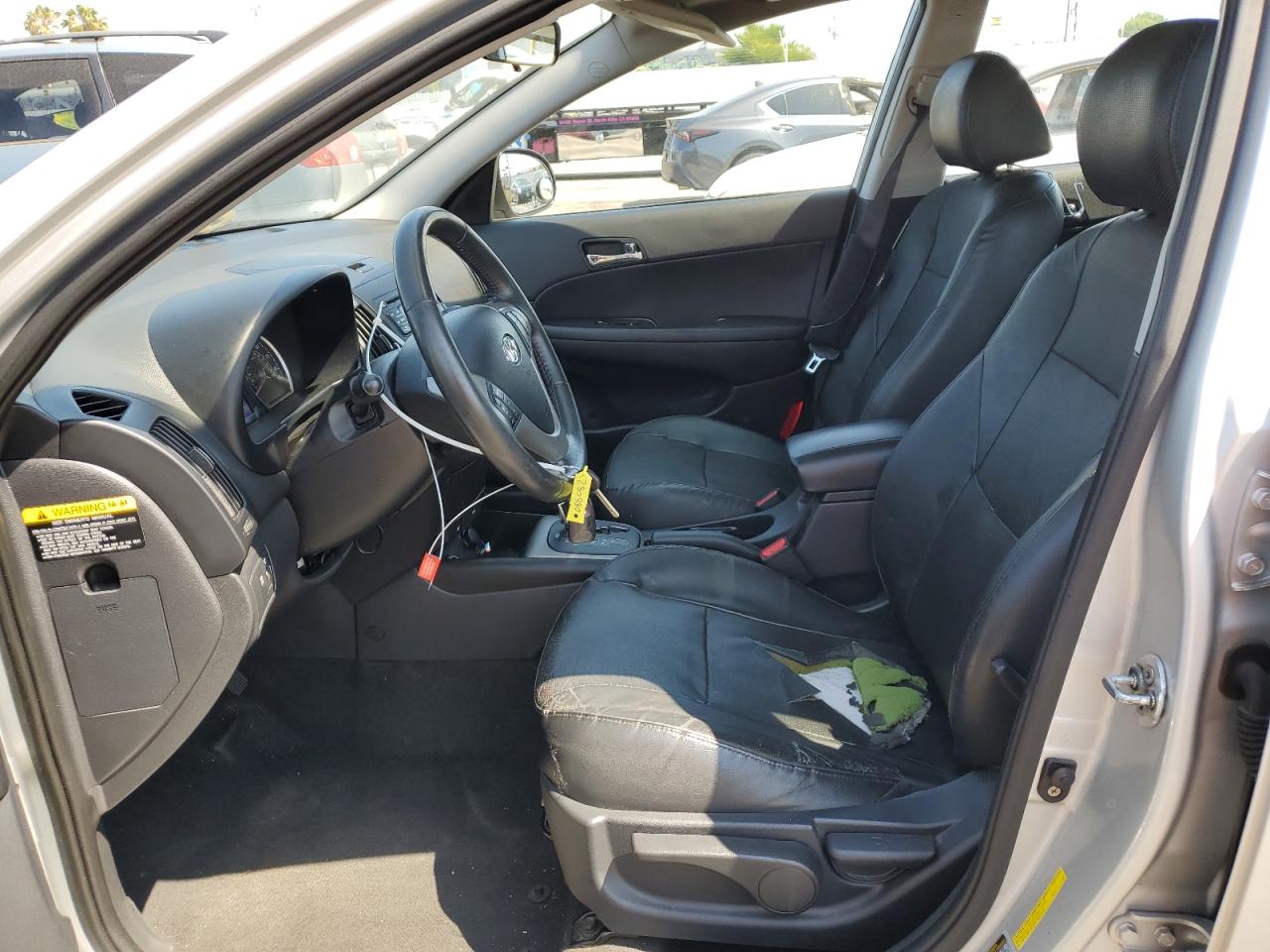 2011 Hyundai Elantra Touring Gls Серебряный vin: KMHDC8AE3BU088082