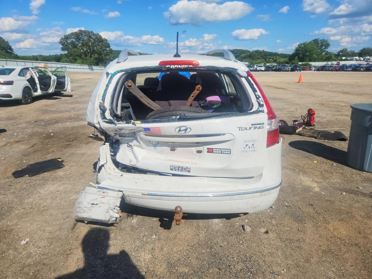 2012 Hyundai Elantra Touring Gls White vin: KMHDC8AE3CU130672