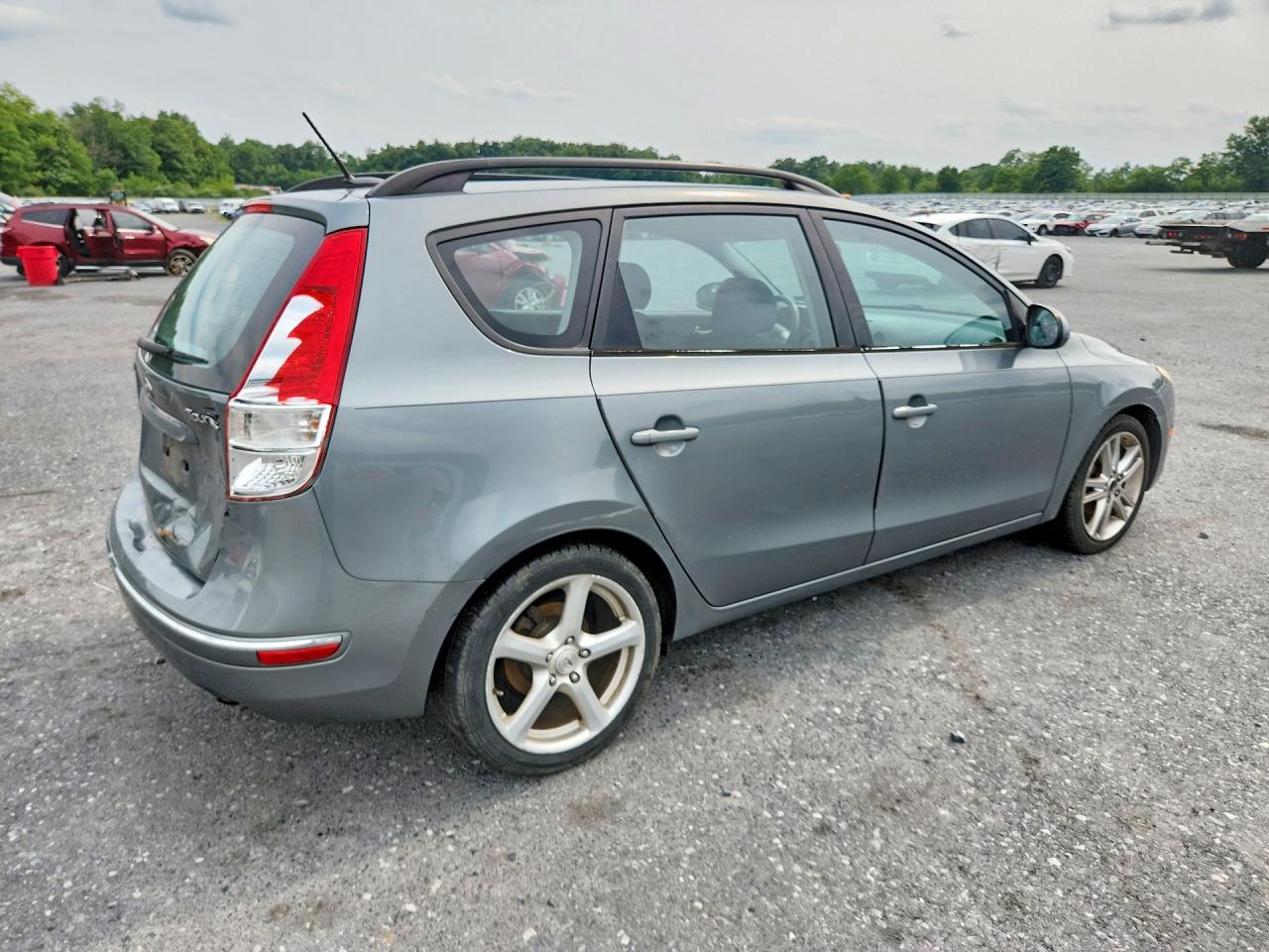 2010 Hyundai Elantra Touring Se Gray vin: KMHDC8AE4AU069233
