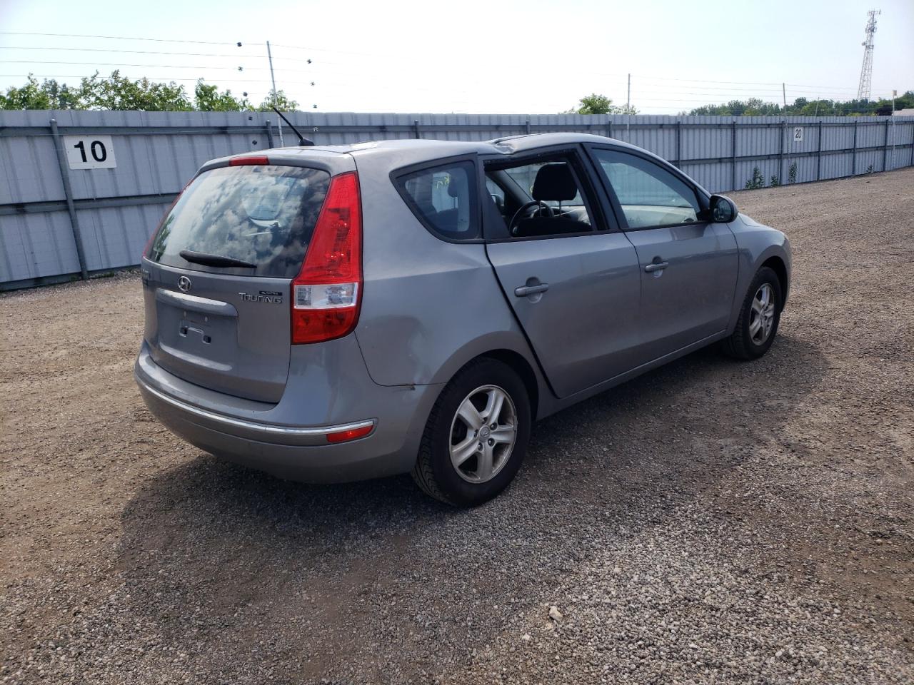 2011 Hyundai Elantra Touring Gls Gray vin: KMHDC8AE4BU119565