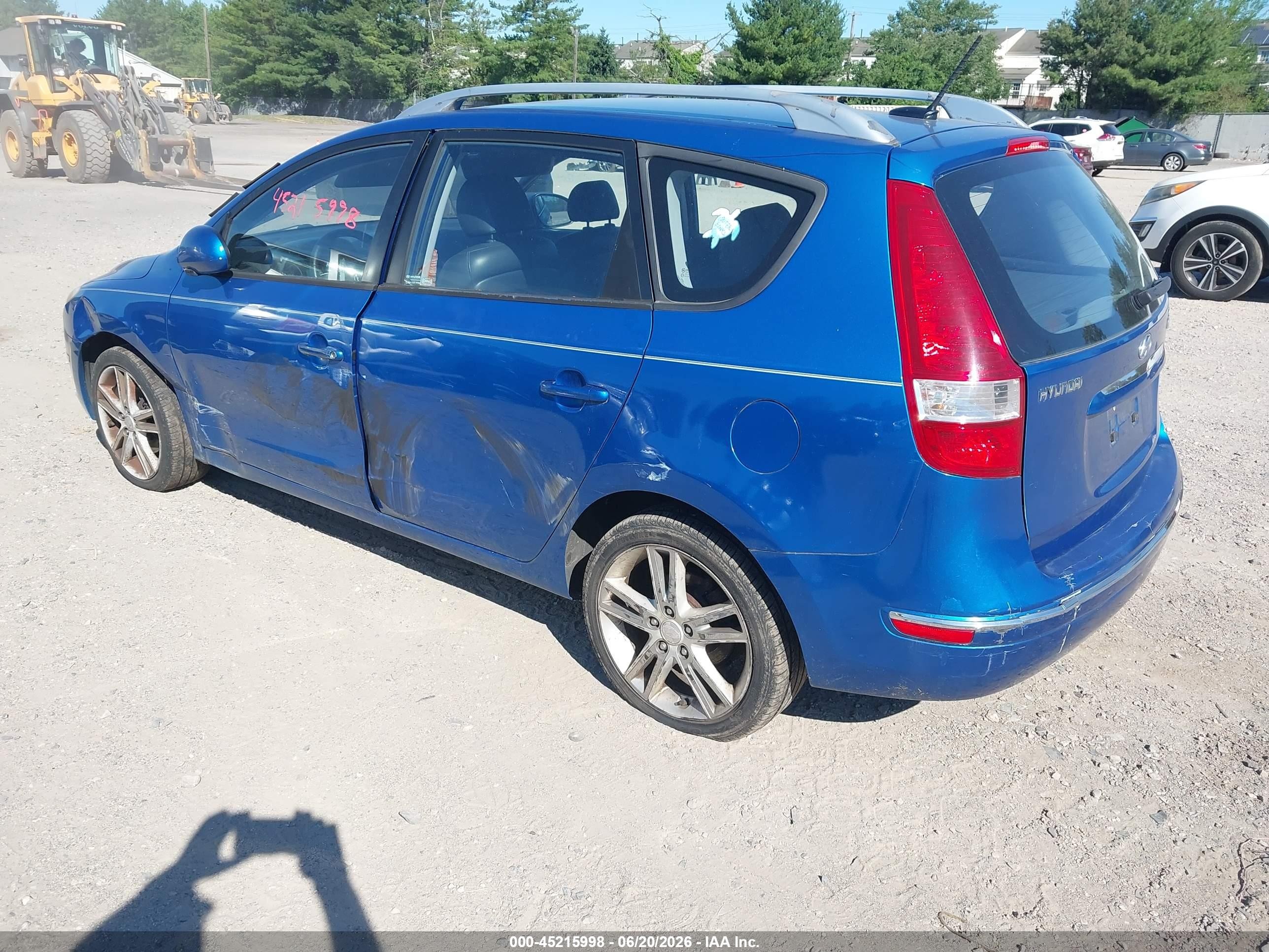 2011 Hyundai Elantra Touring Se Синий vin: KMHDC8AE4BU124524