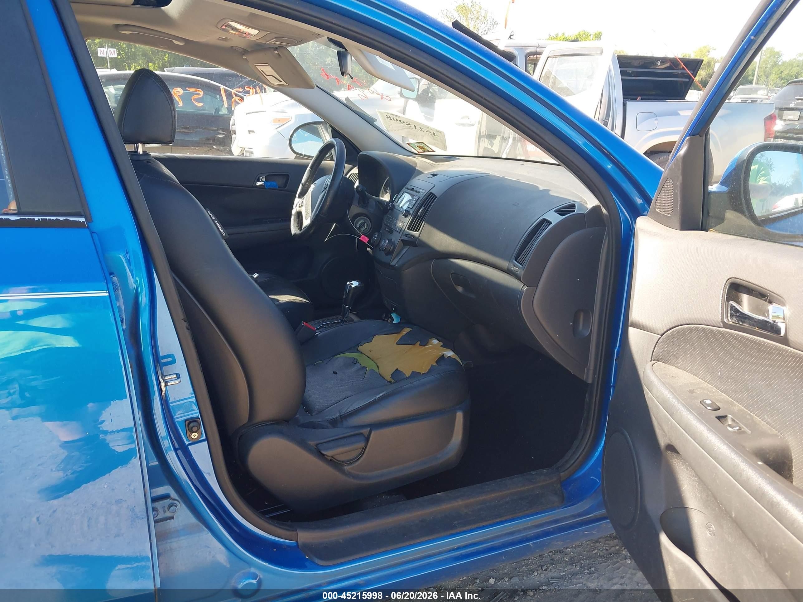 2011 Hyundai Elantra Touring Se Синий vin: KMHDC8AE4BU124524