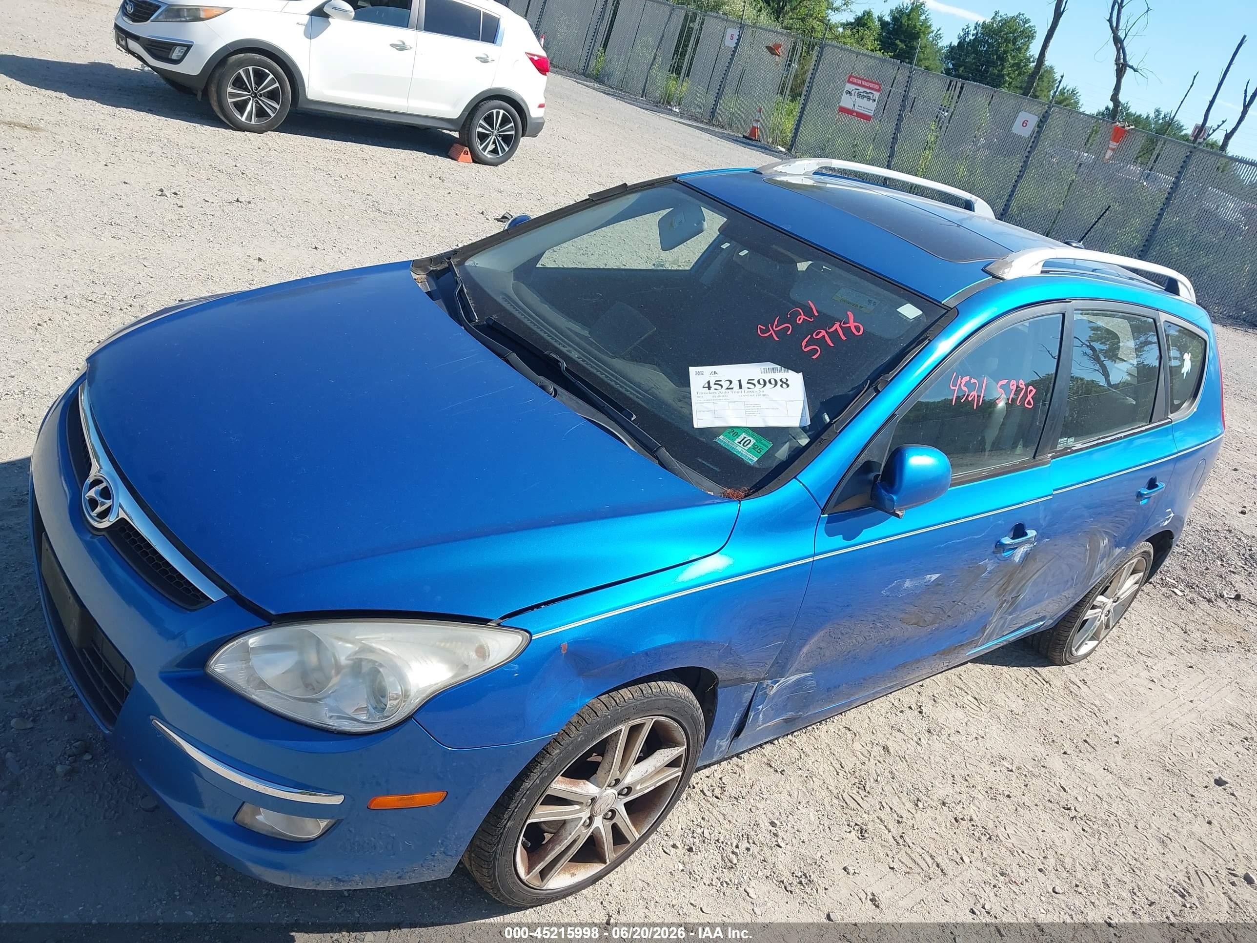 2011 Hyundai Elantra Touring Se Синий vin: KMHDC8AE4BU124524