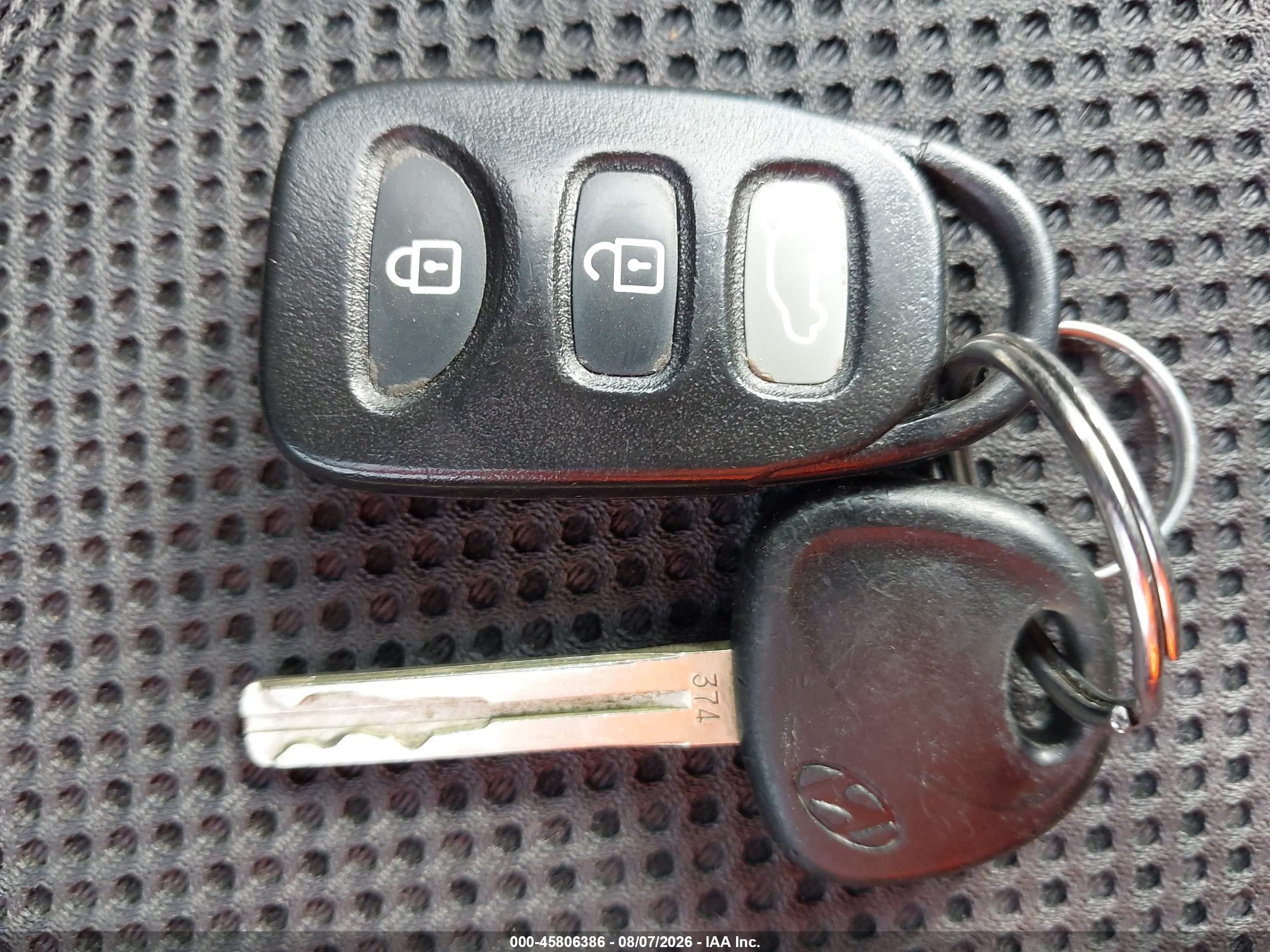 2012 Hyundai Elantra Touring Gls Silver vin: KMHDC8AE4CU154625