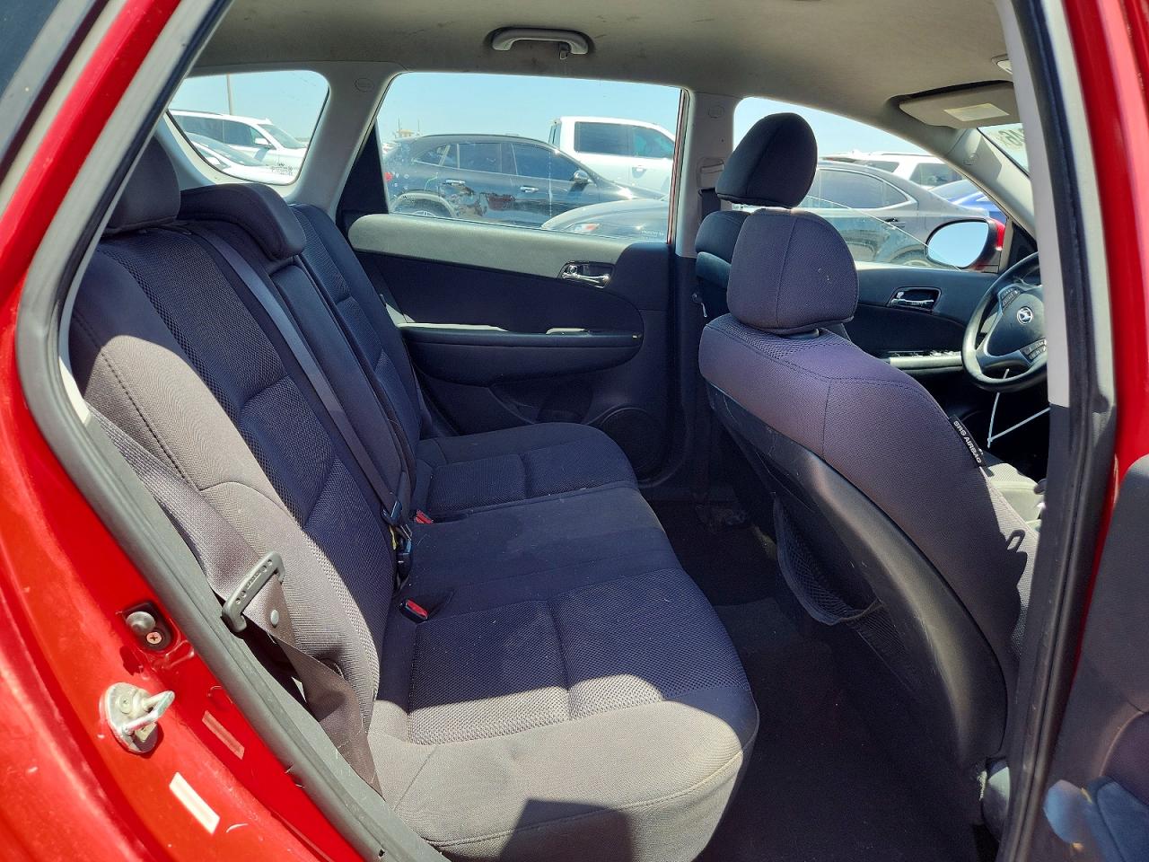 2012 Hyundai Elantra Touring Gls Красный vin: KMHDC8AE4CU156116