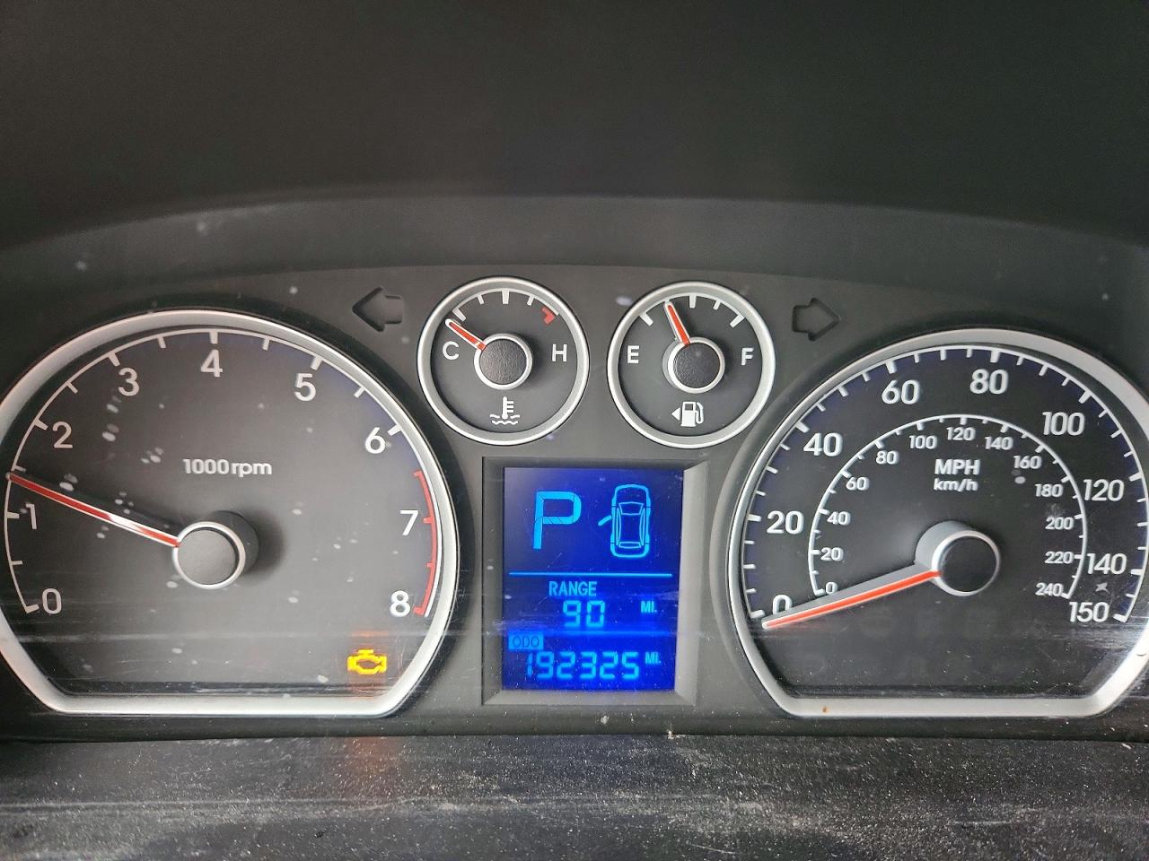 2010 Hyundai Elantra Touring Se Красный vin: KMHDC8AE5AU064896