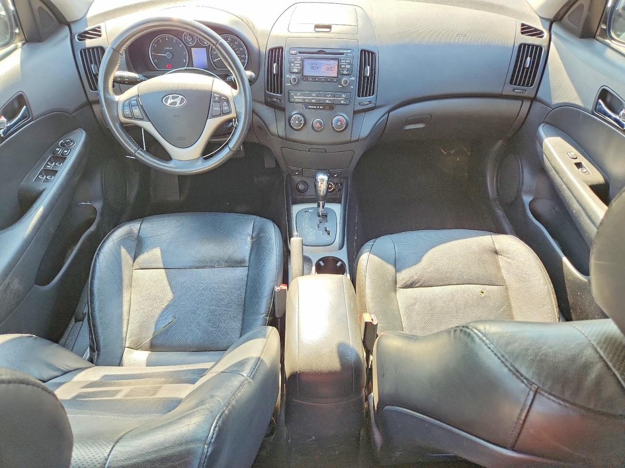 2011 Hyundai Elantra Touring Se Silver vin: KMHDC8AE5BU099617