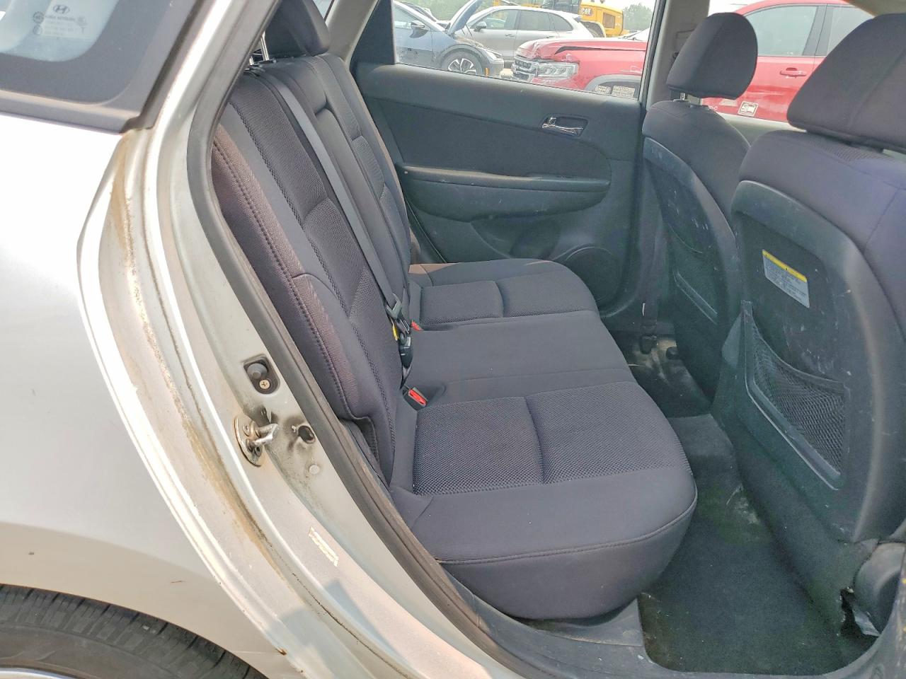 2011 Hyundai Elantra Touring Gls Silver vin: KMHDC8AE5BU106033